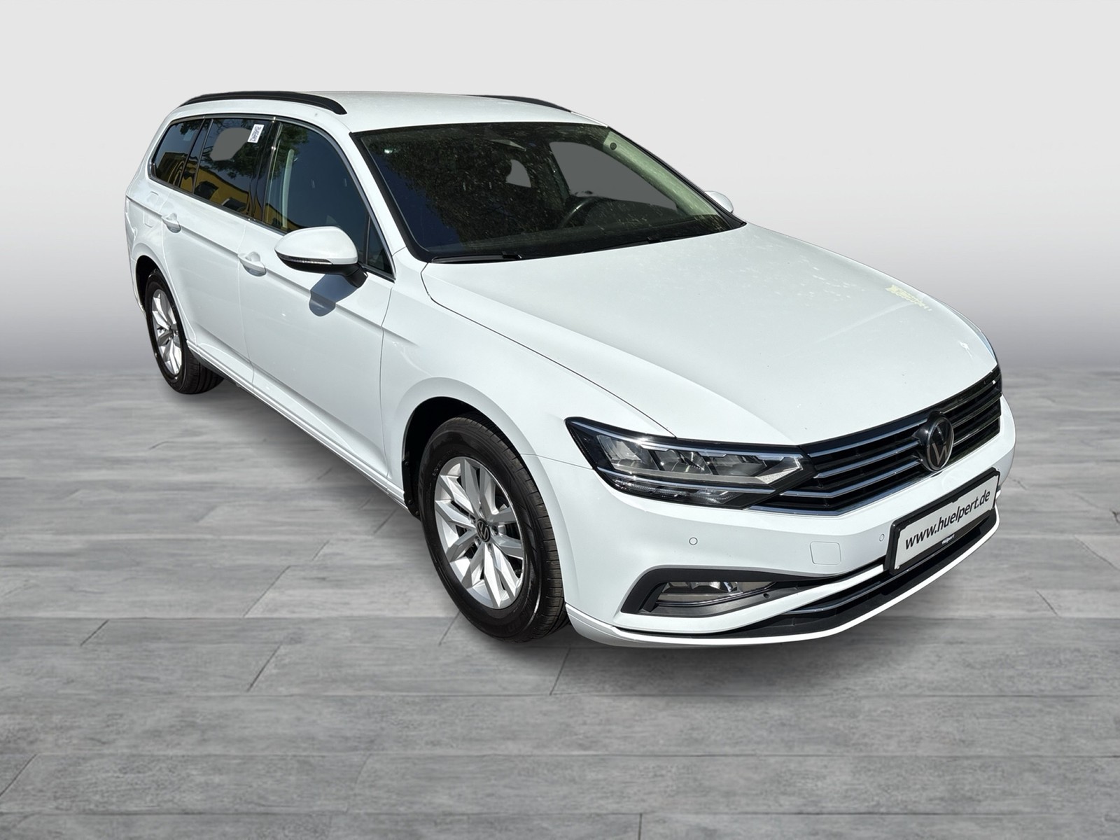 Volkswagen Passat Variant 2.0 BUSINESS AHK CAM ACC NAVI
