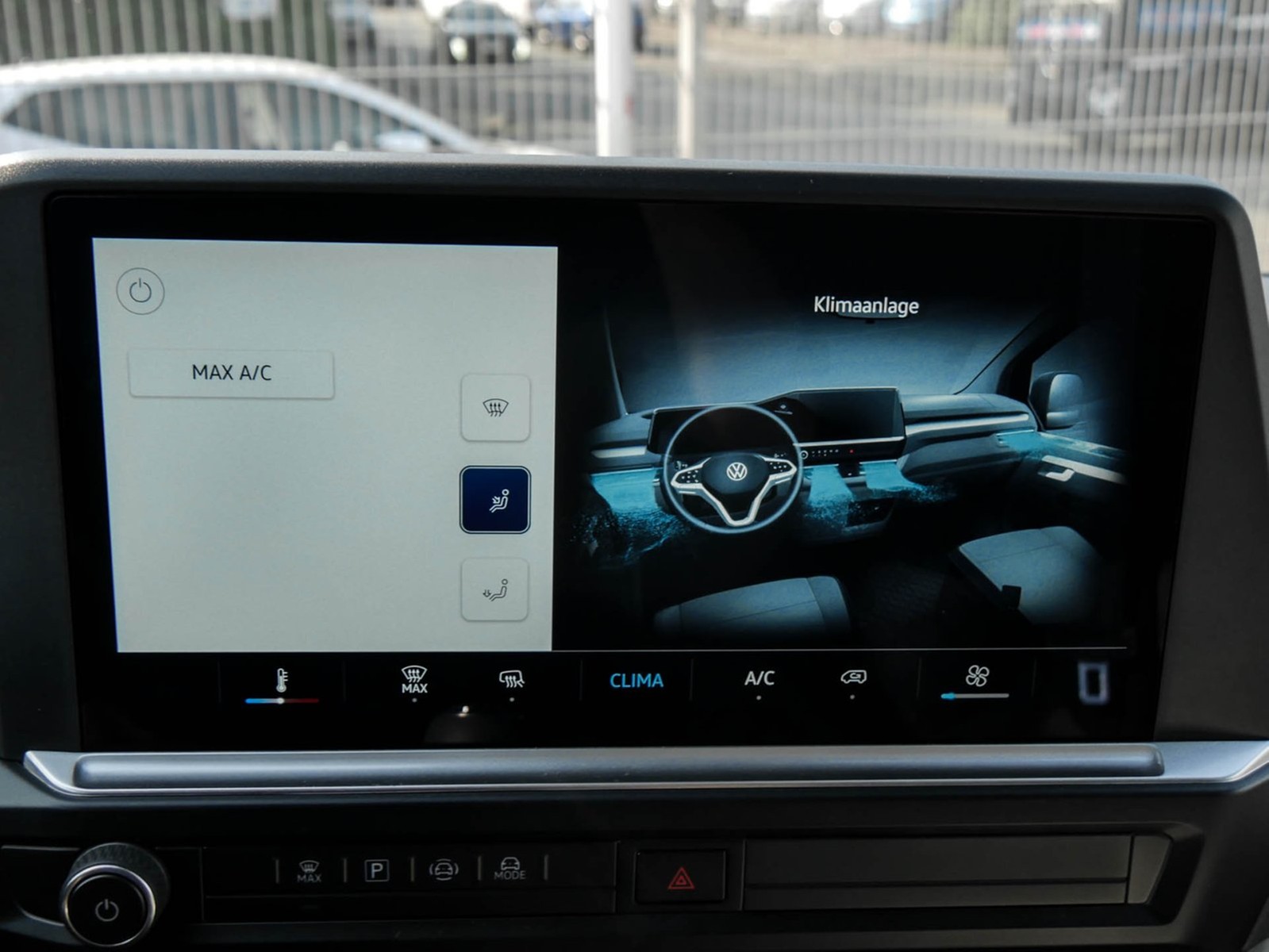 Volkswagen T7 Transporter KR KASTEN CAM AHK-VORB. HOLZBODEN