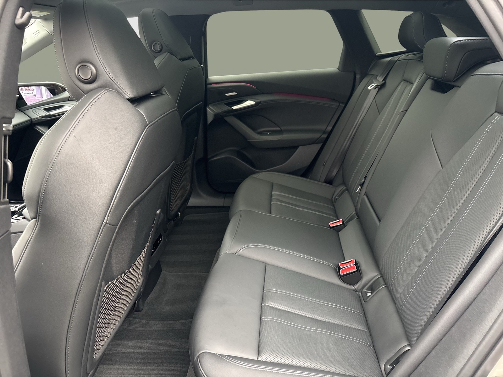 Audi A6 e-tron Avant quattro S LINE PANO B&O AHK LM21