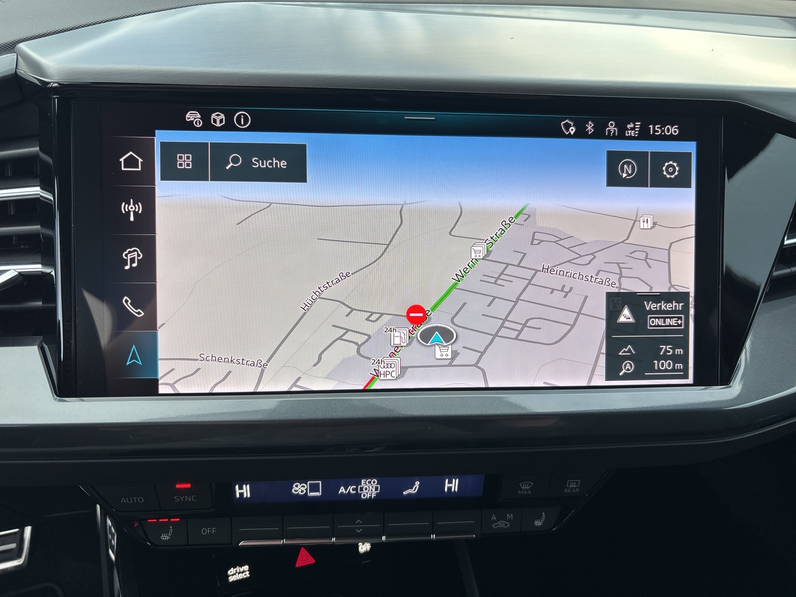 Audi Q4 e-tron Sportback 45 quattro S LINE AHK LM21