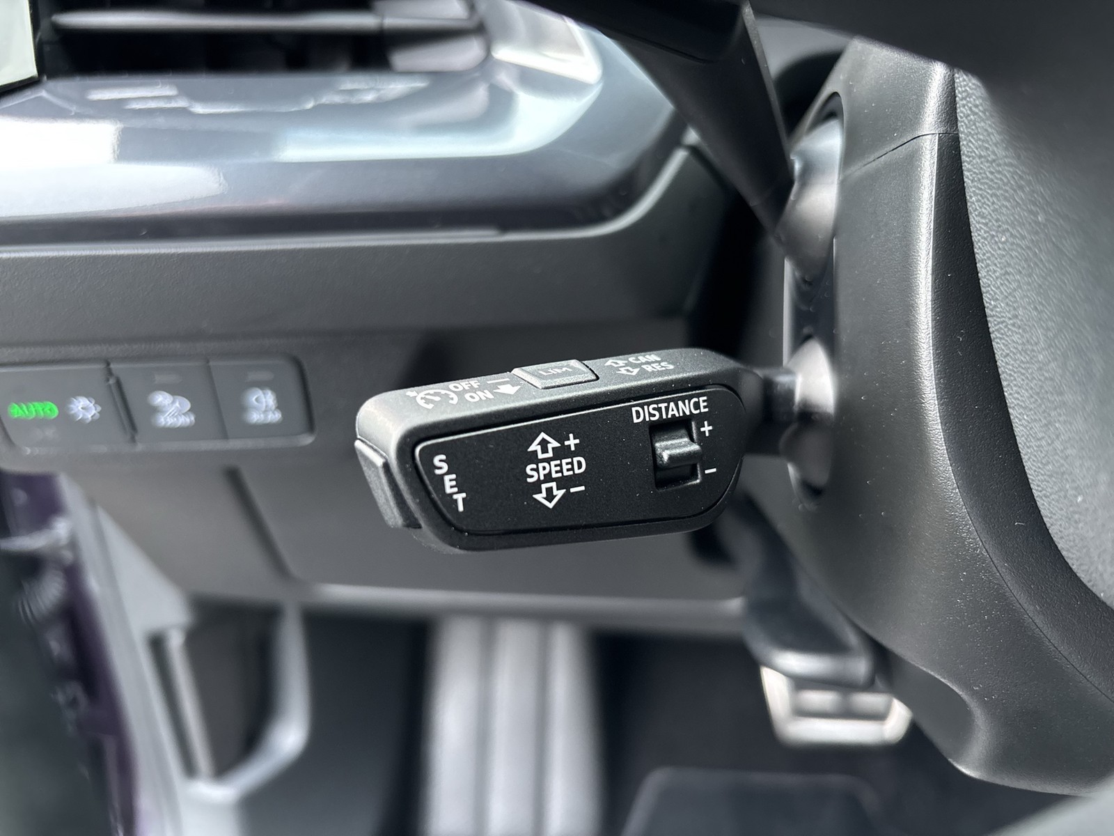 Audi Q4 e-tron Sportback 45 quattro S LINE AHK LM21