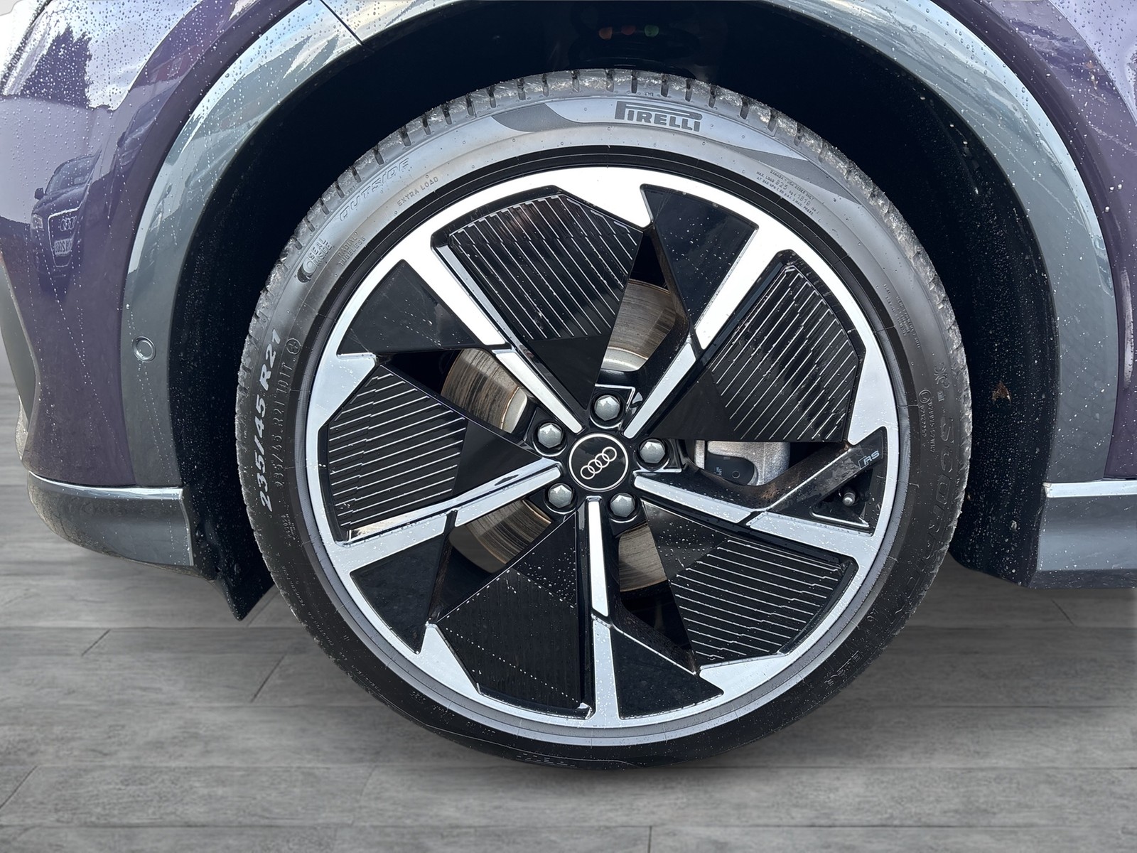 Audi Q4 e-tron Sportback 45 quattro S LINE AHK LM21