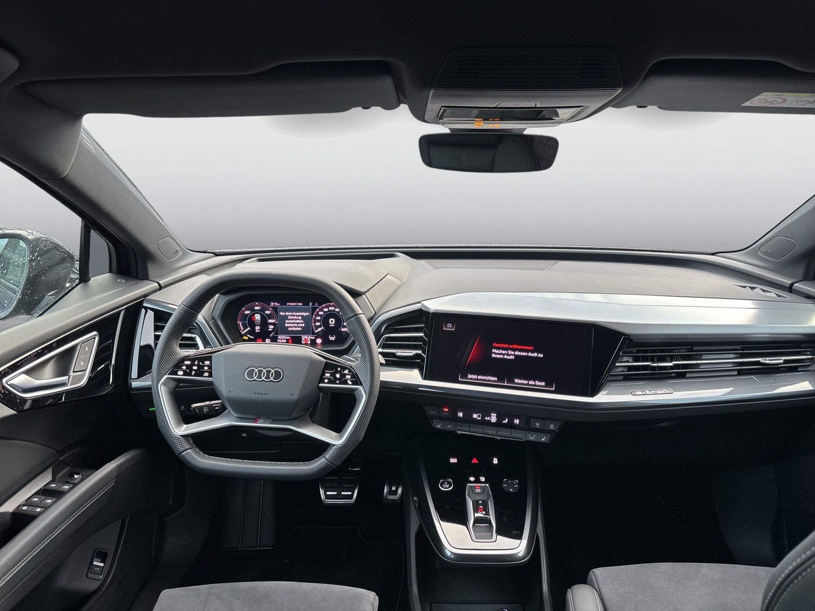 Audi Q4 e-tron Sportback 45 quattro S LINE AHK LM21