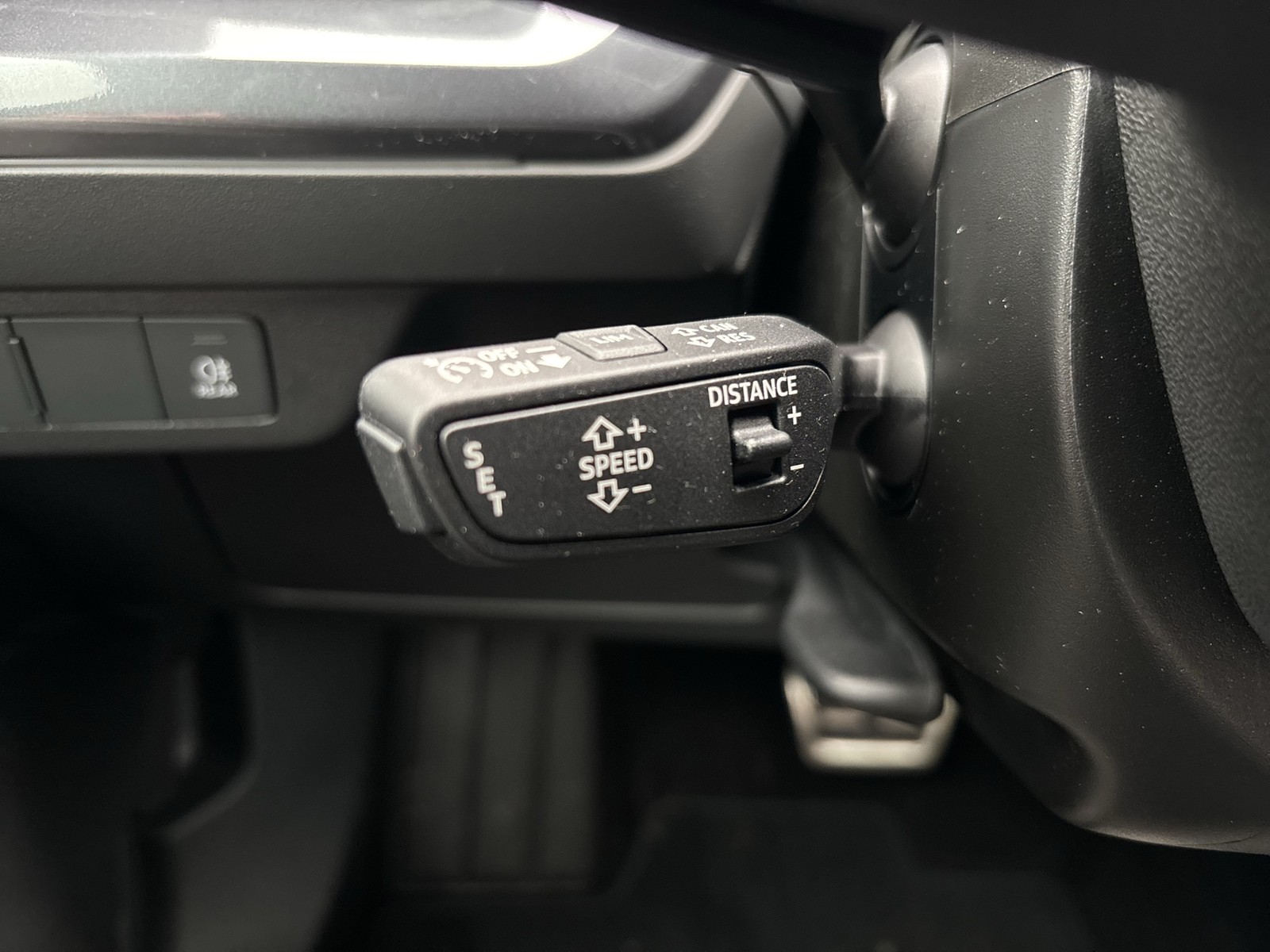 Audi Q4 e-tron 45 S LINE BLACKPAK PANO CAM ACC LM21