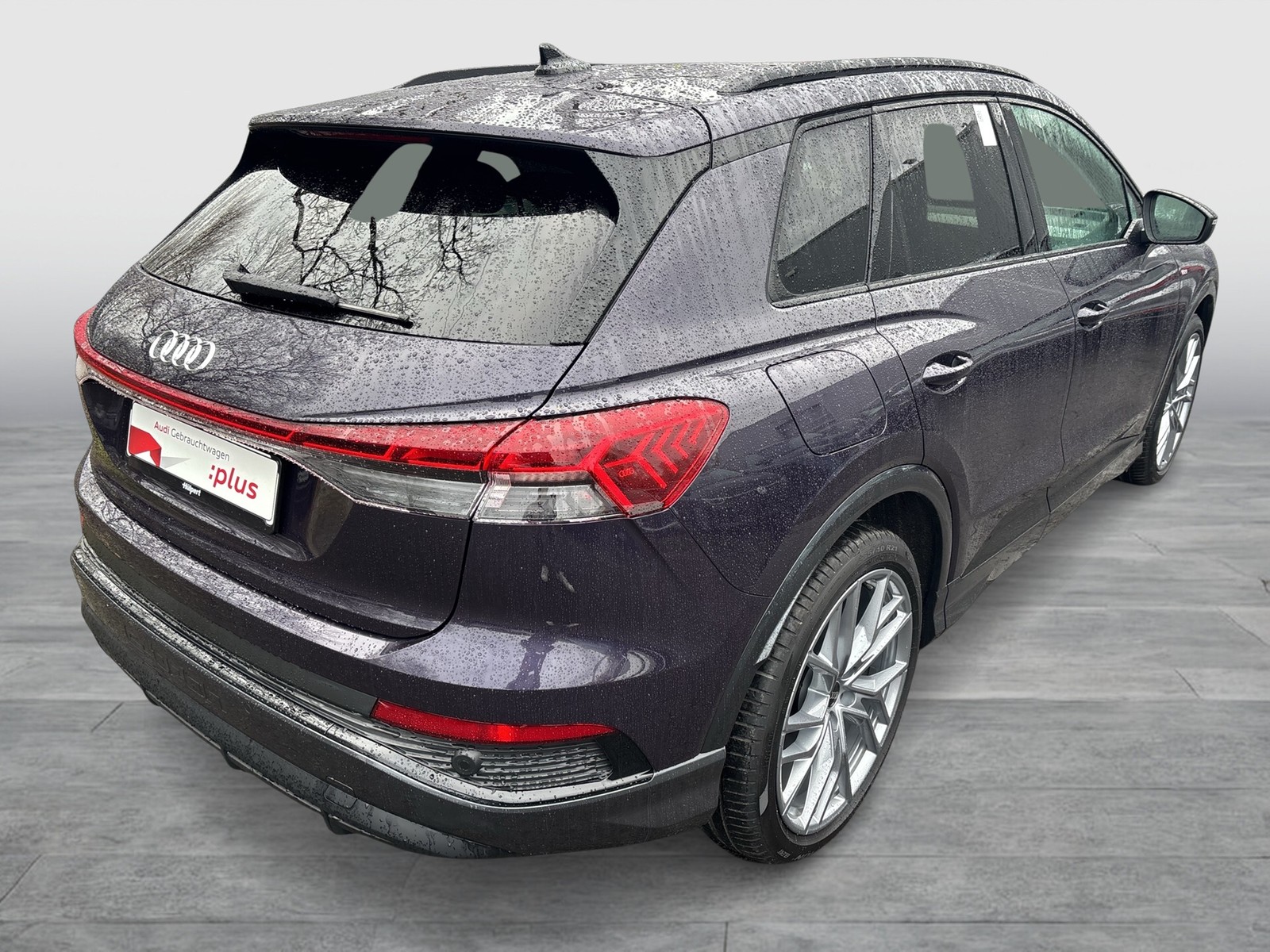 Audi Q4 e-tron 45 S LINE BLACKPAK PANO CAM ACC LM21