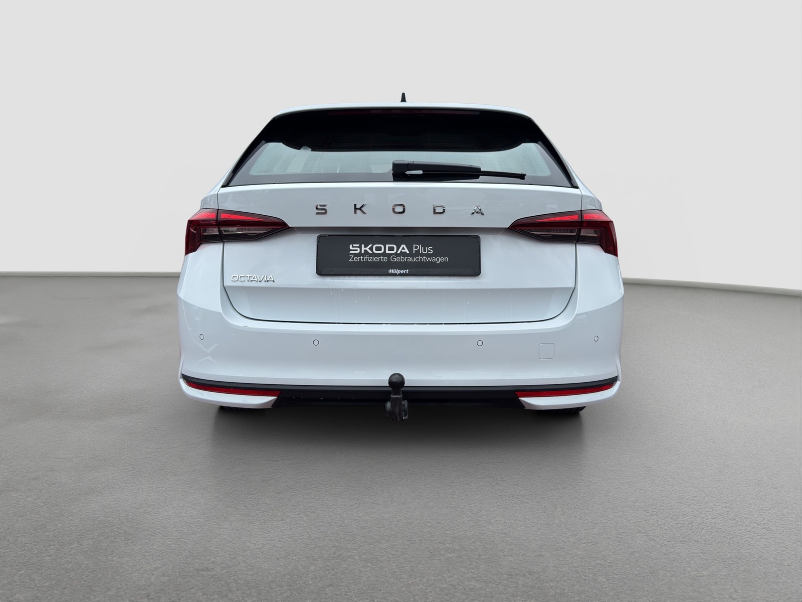 Skoda Octavia Combi 2.0 SELECTION AHK NAVI LM17 SITZHZ