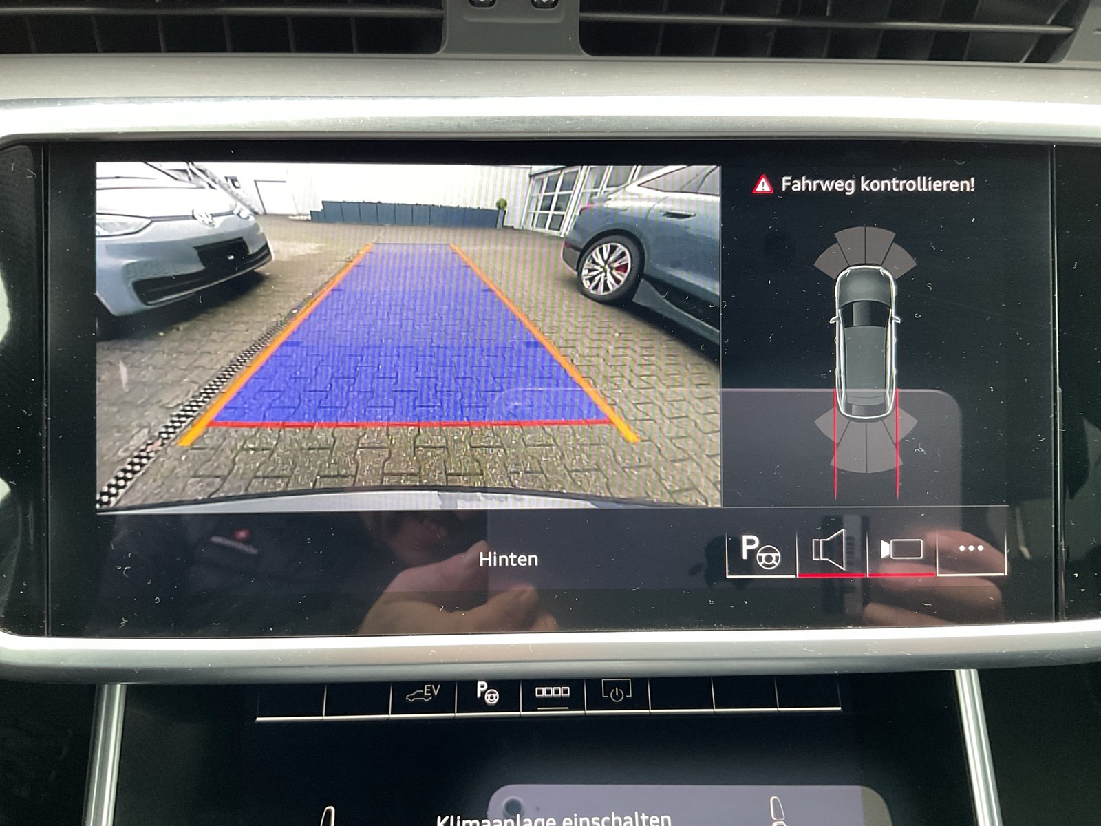 Audi A6 Avant 55 quattro HYBRID S LINE AHK CAM LM20