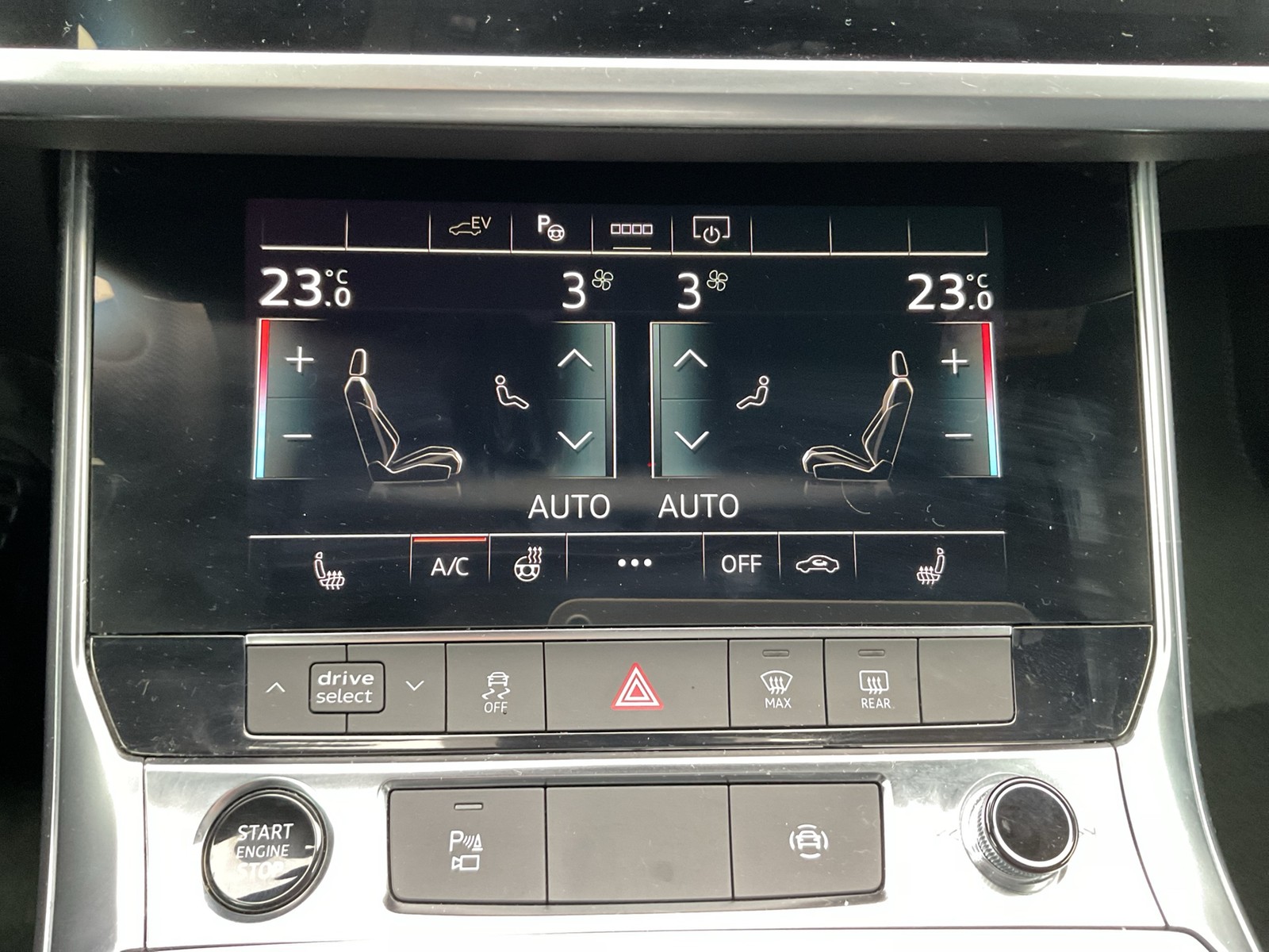 Audi A6 Avant 55 quattro HYBRID S LINE AHK CAM LM20