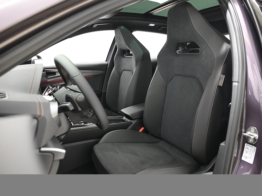 Cupra Formentor 2.5 VZ5 4DRIVE PANO MATRIXLED 360CAM