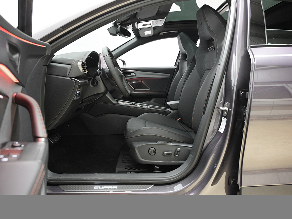 Cupra Formentor 2.5 VZ5 4DRIVE PANO MATRIXLED 360CAM