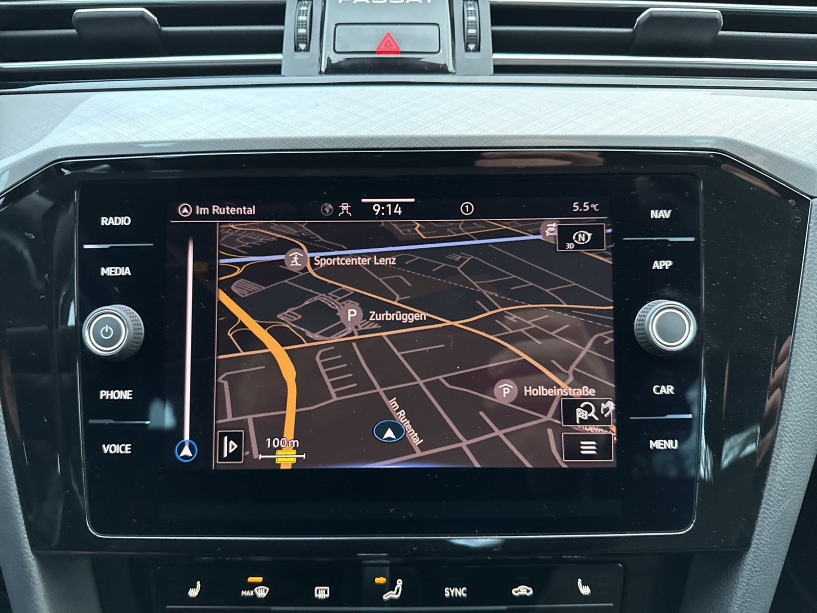 Volkswagen Passat Variant 1.5 BUSINESS CAM ACC NAVI SITZHZ.