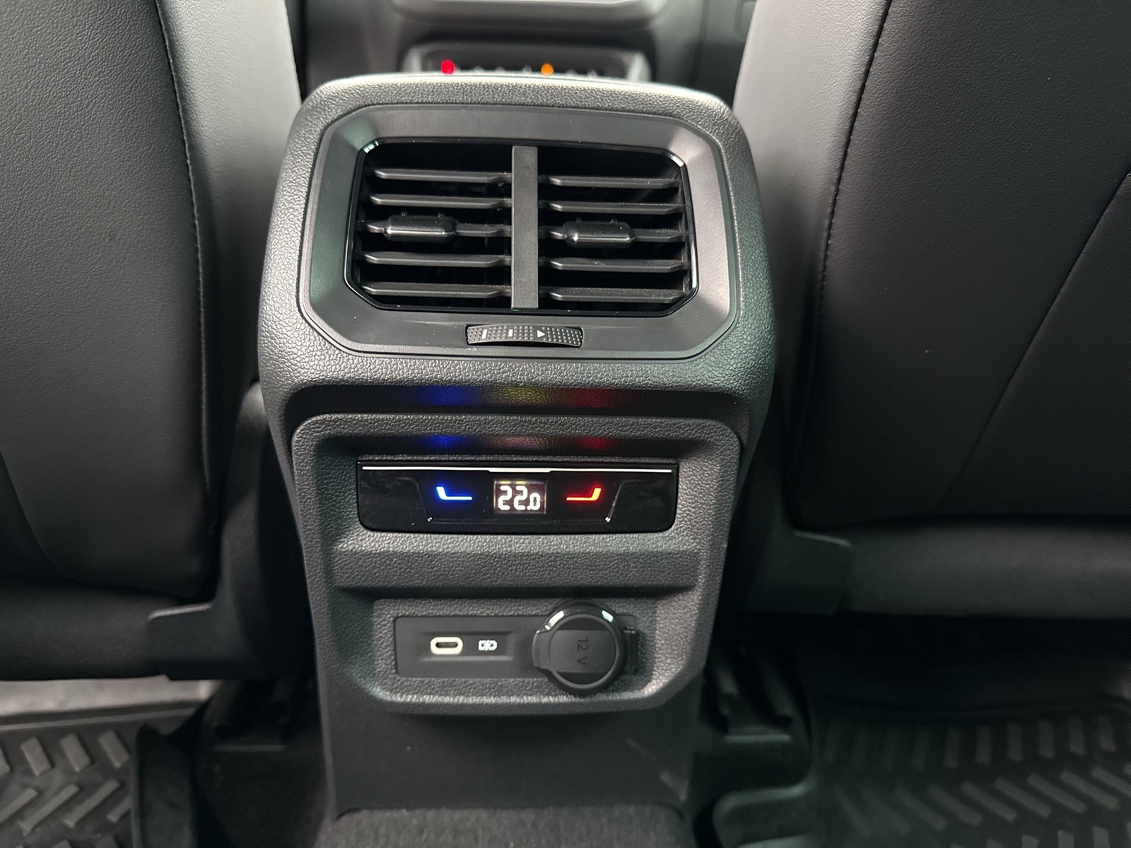 Volkswagen Tiguan 2.0 R 4X4 LEDER 360°CAM ACC LM20 NAVI