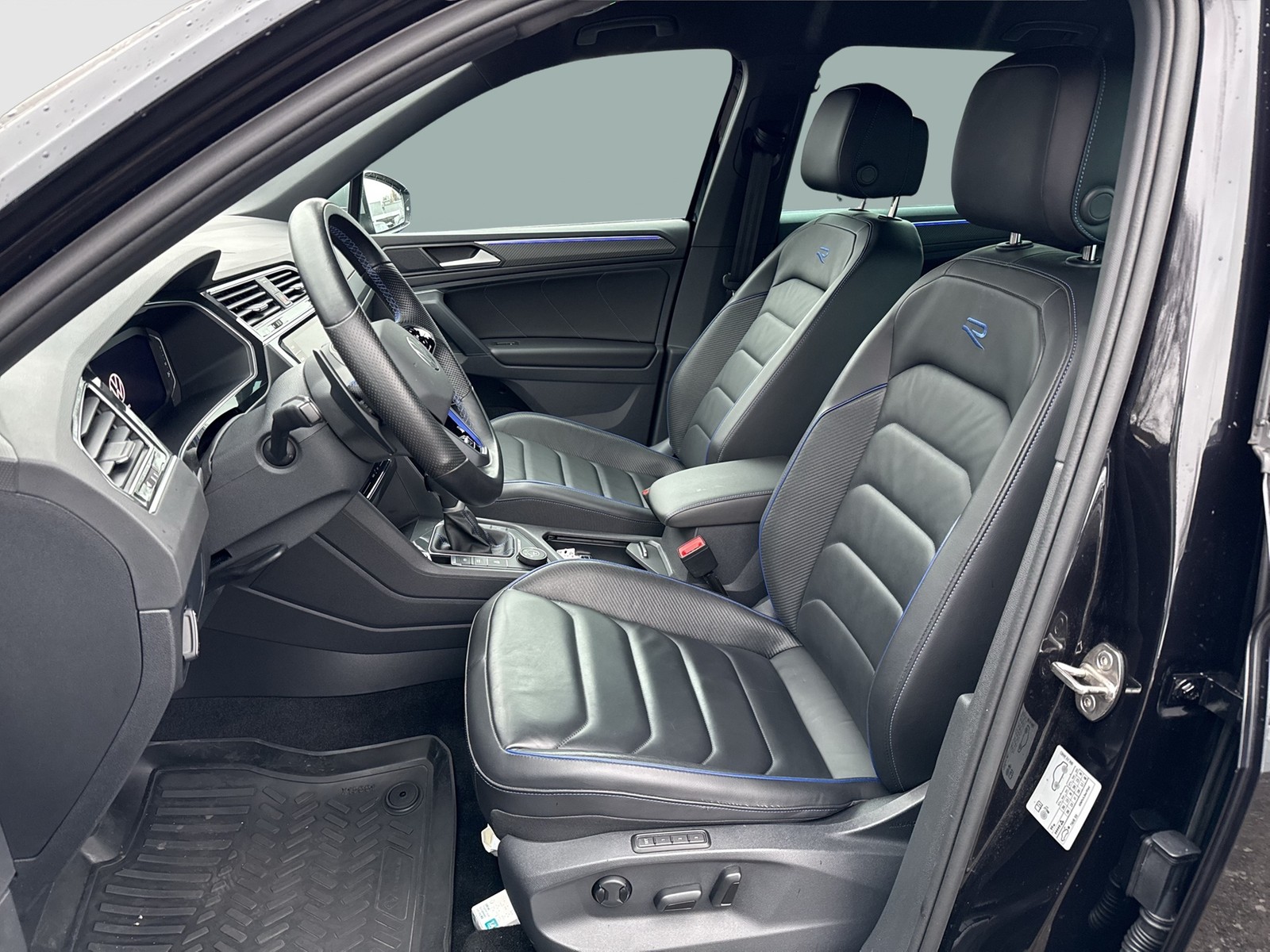 Volkswagen Tiguan 2.0 R 4X4 LEDER 360°CAM ACC LM20 NAVI