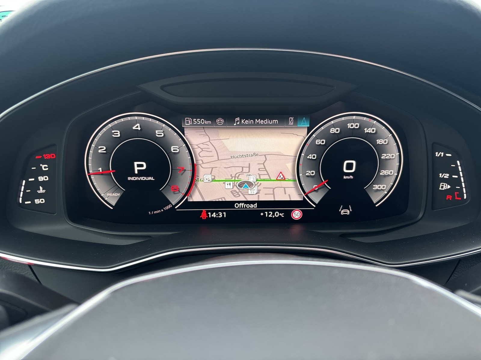 Audi A6 Avant 45 quattro advanced PANO AHK NAVI CAM