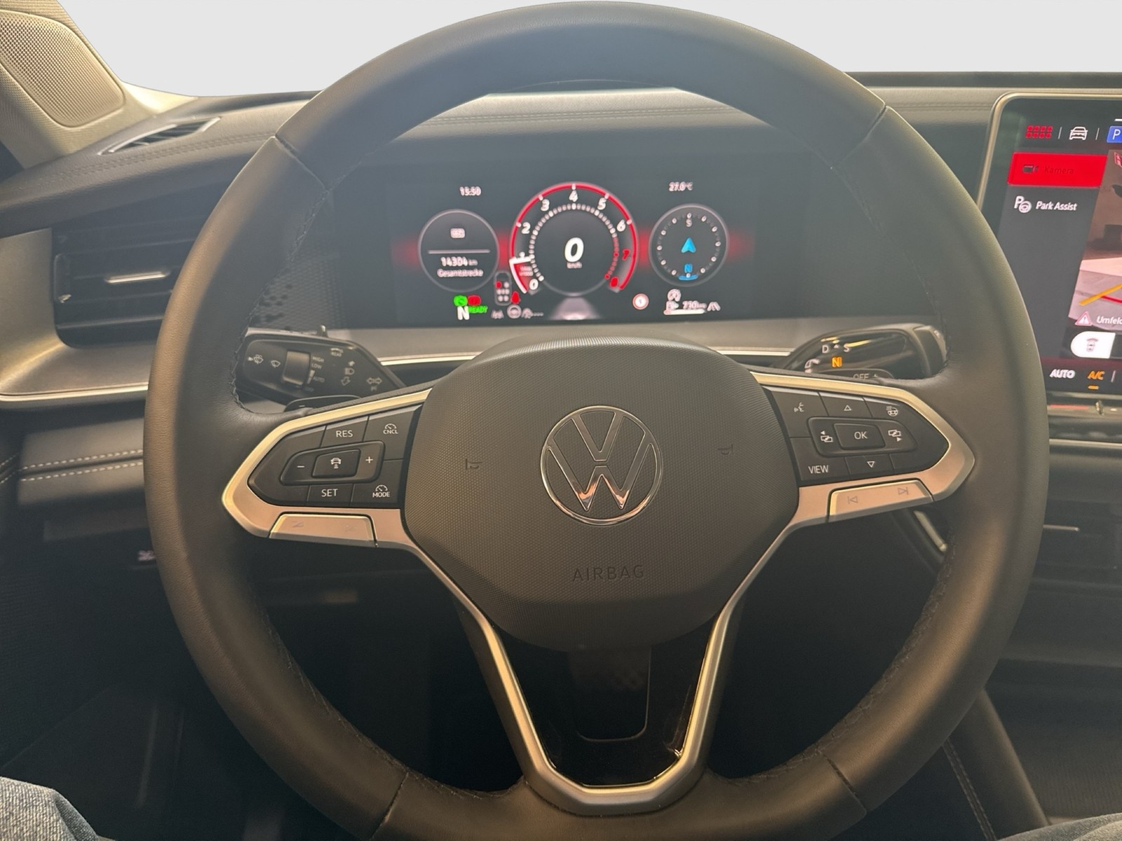 Volkswagen Tayron 1.5 eTSI LIFE 7SITZE 360CAM ACC LM18 NAVI