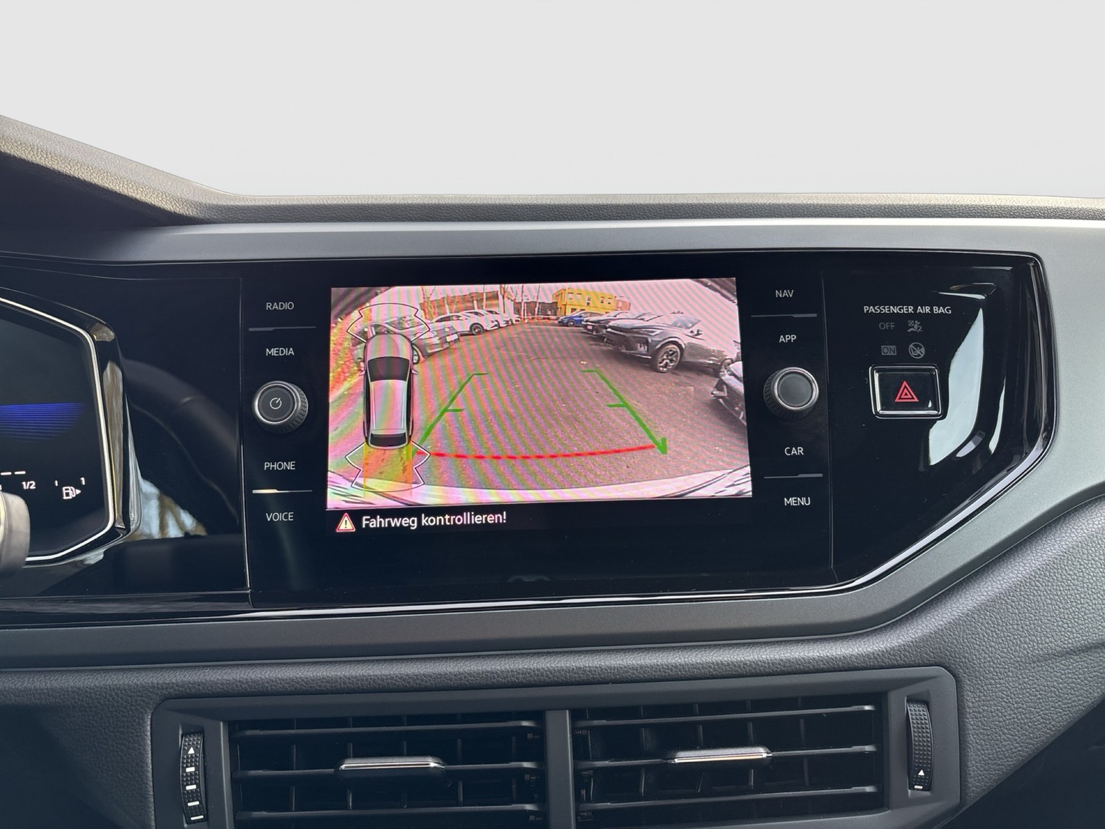 Volkswagen Taigo 1.0 R-LINE BLACK STYLE CAM ACC LM18 NAVI