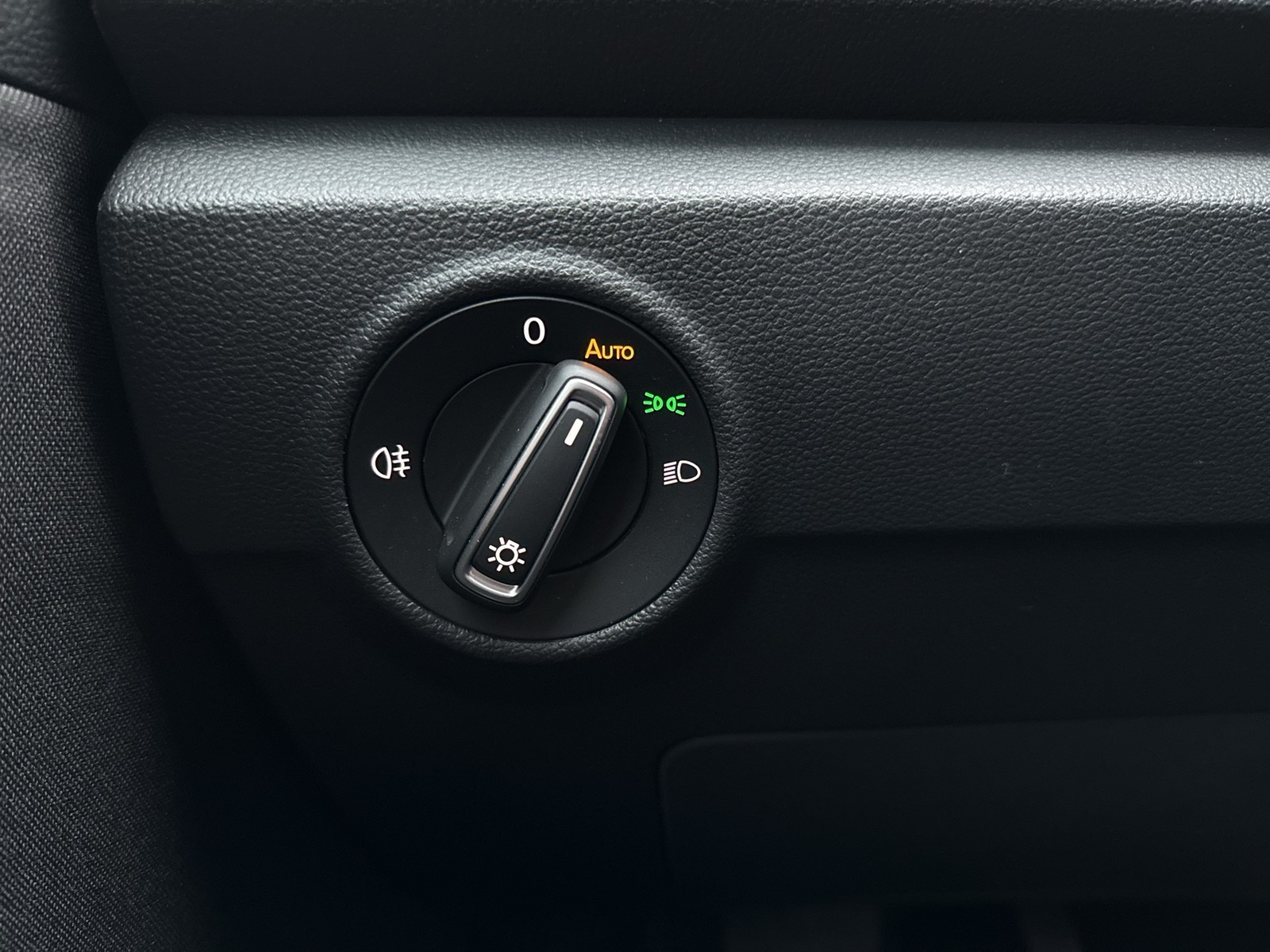 Volkswagen T-Roc 1.0 STYLE CARPLAY ALU17 SITZHEIZUNG