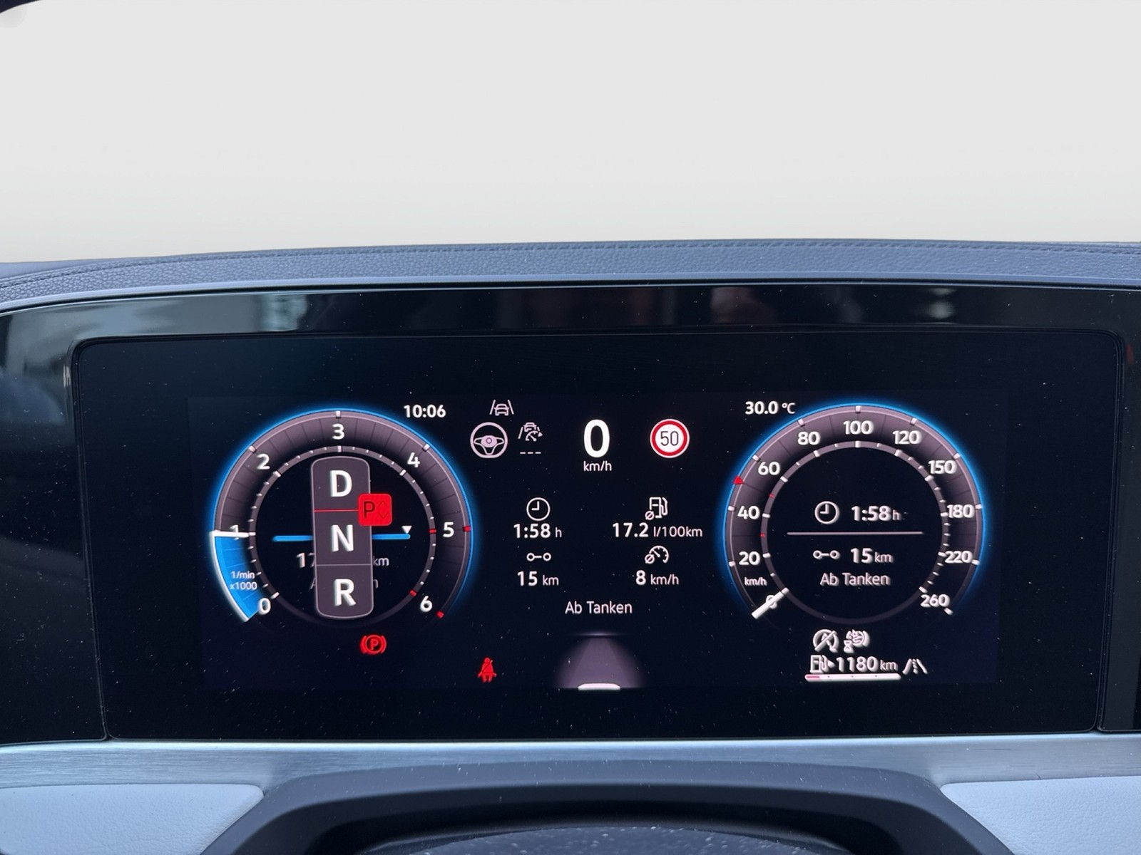 Volkswagen Passat Variant 2.0 ELEGANCE 4X4 PANO STANDHZ AHK