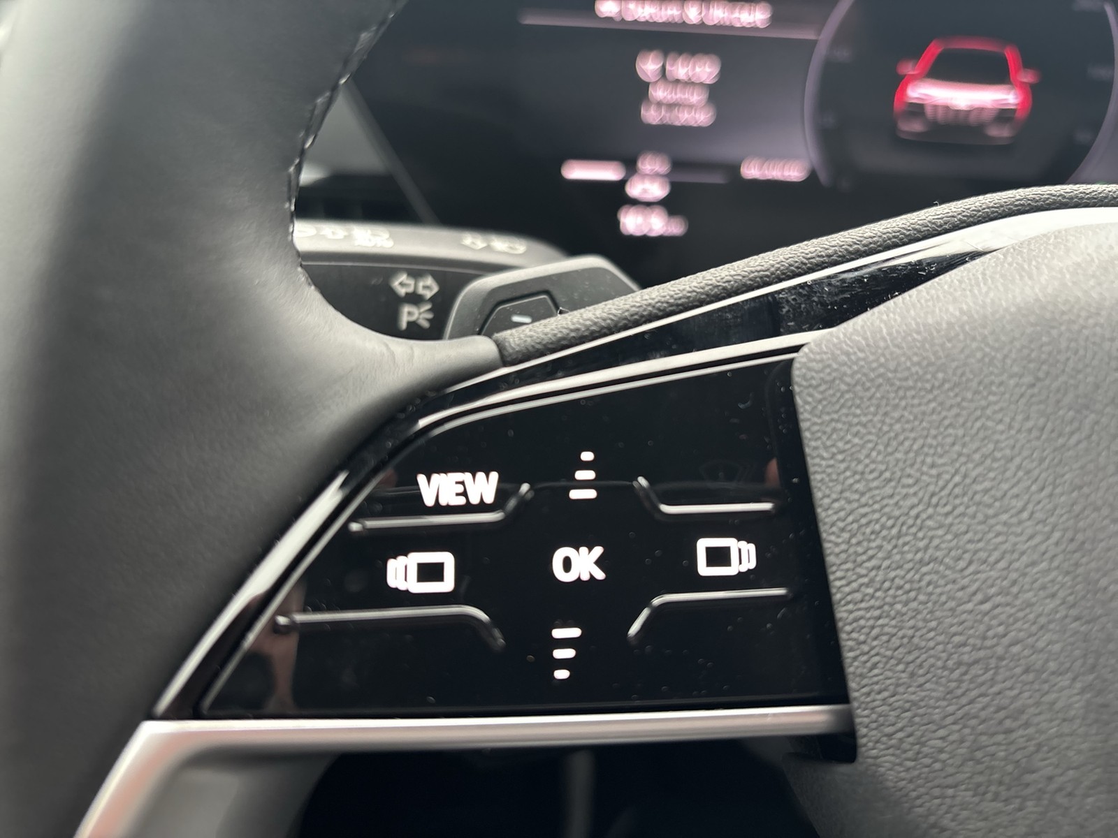 Audi Q6 e-tron quattro advanced BLACKPAK MATRIXLED