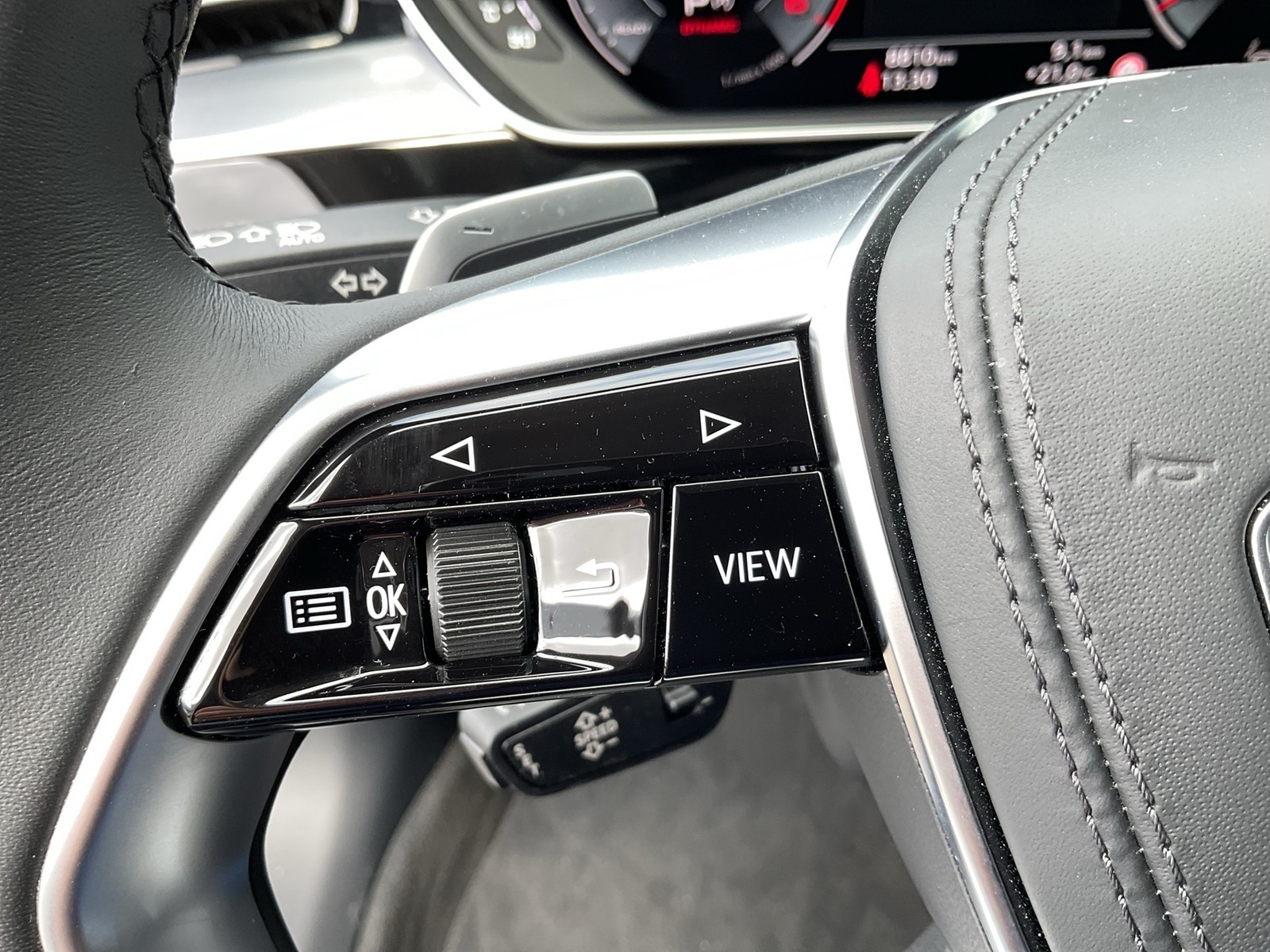 Audi A8 50 quattro S LINE STANDHZ. B&O 360°CAM LM20