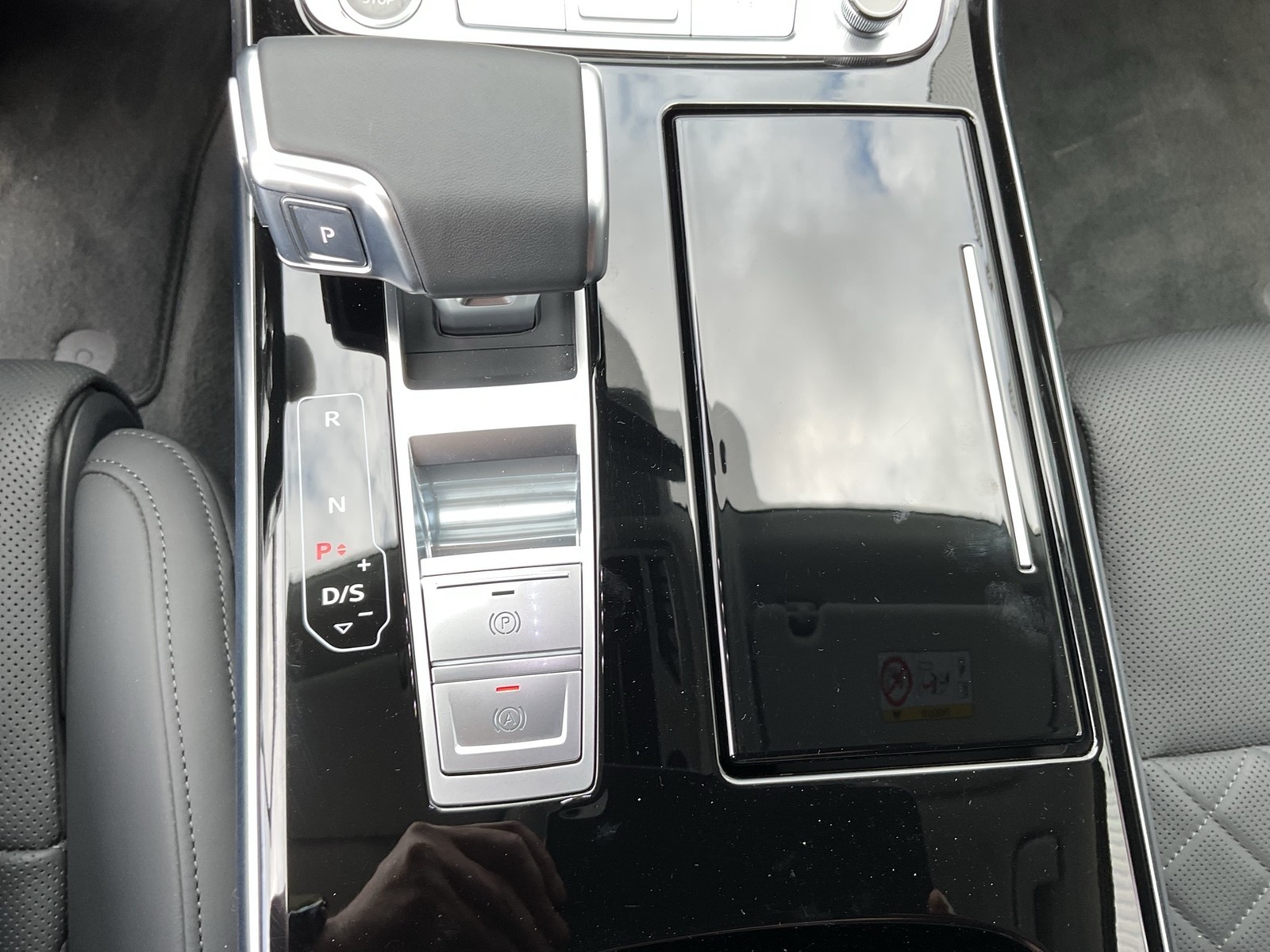Audi A8 50 quattro S LINE STANDHZ. B&O 360°CAM LM20