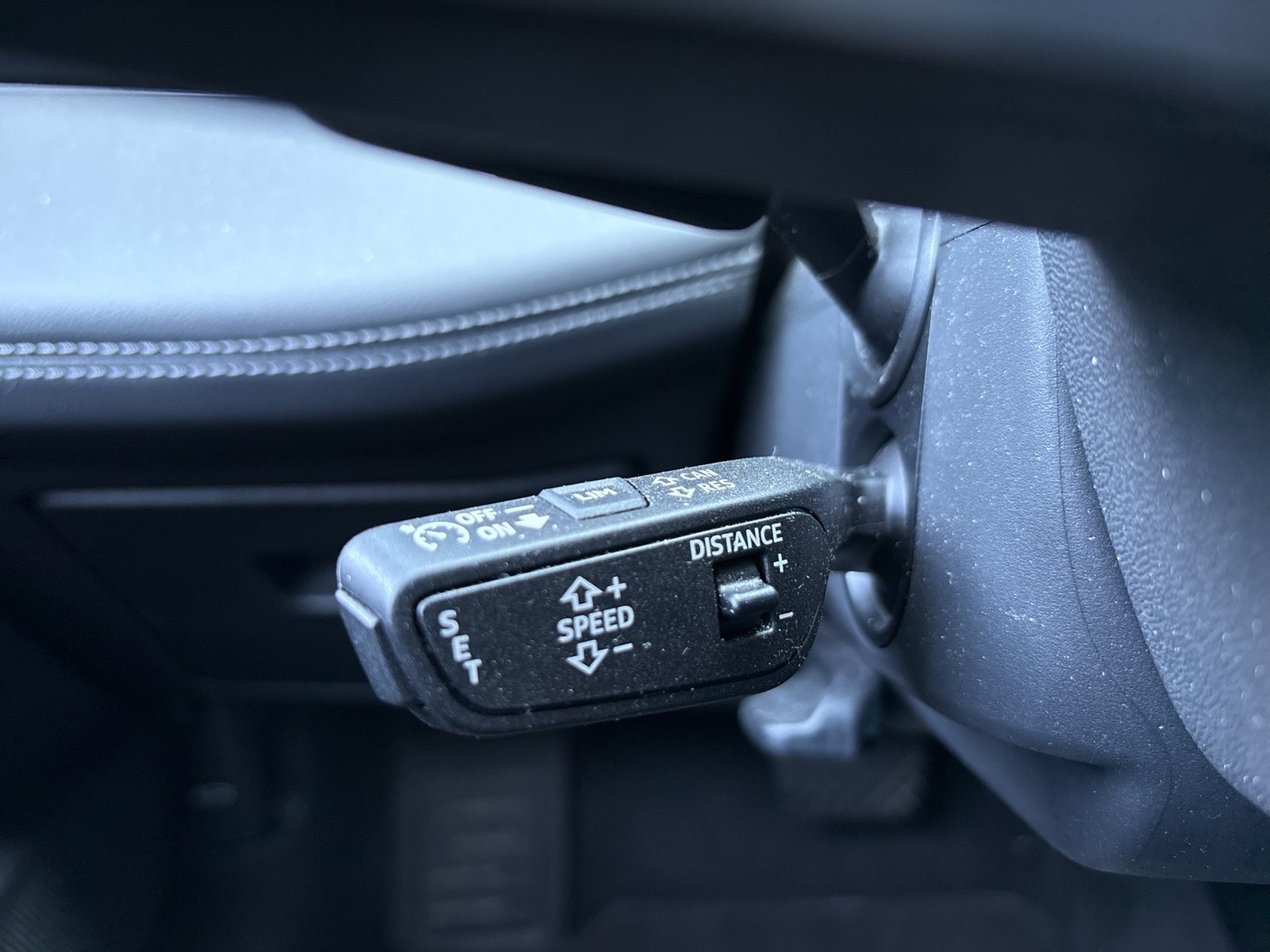 Audi A6 e-tron Avant advanced B&O 360°CAM ACC LM19