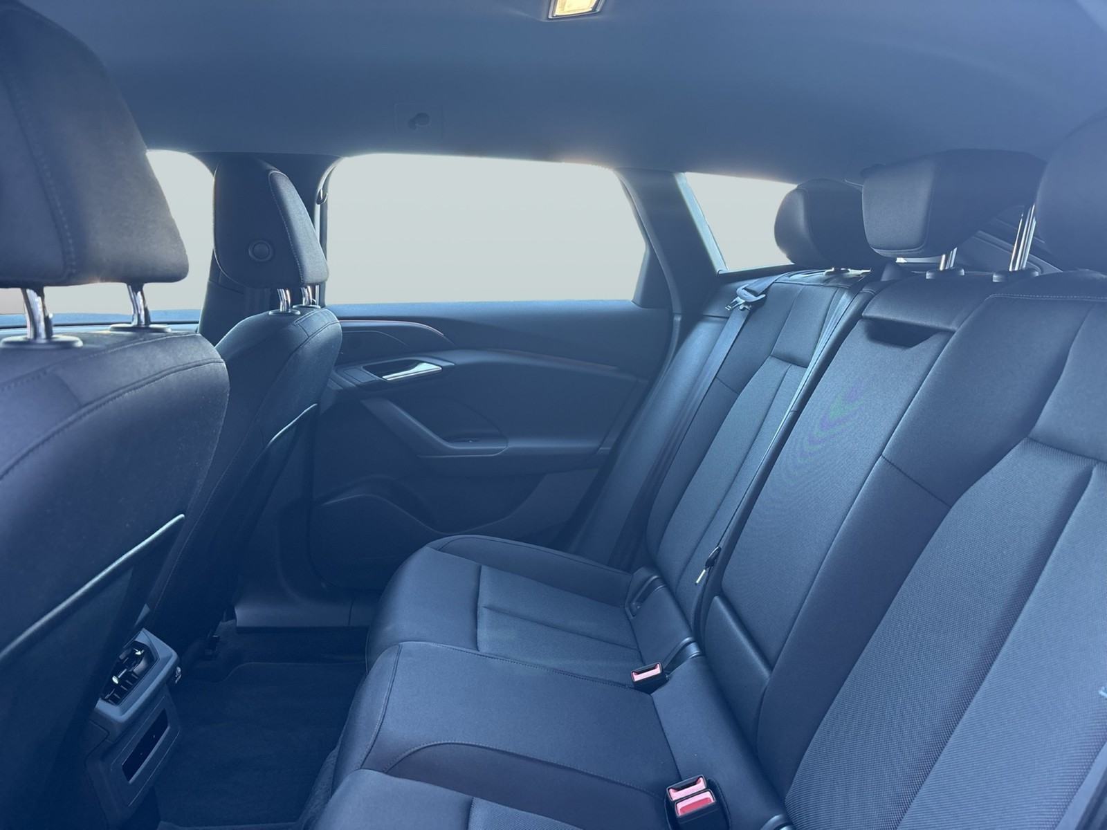 Audi A6 e-tron Avant performance advanced CAM LM19