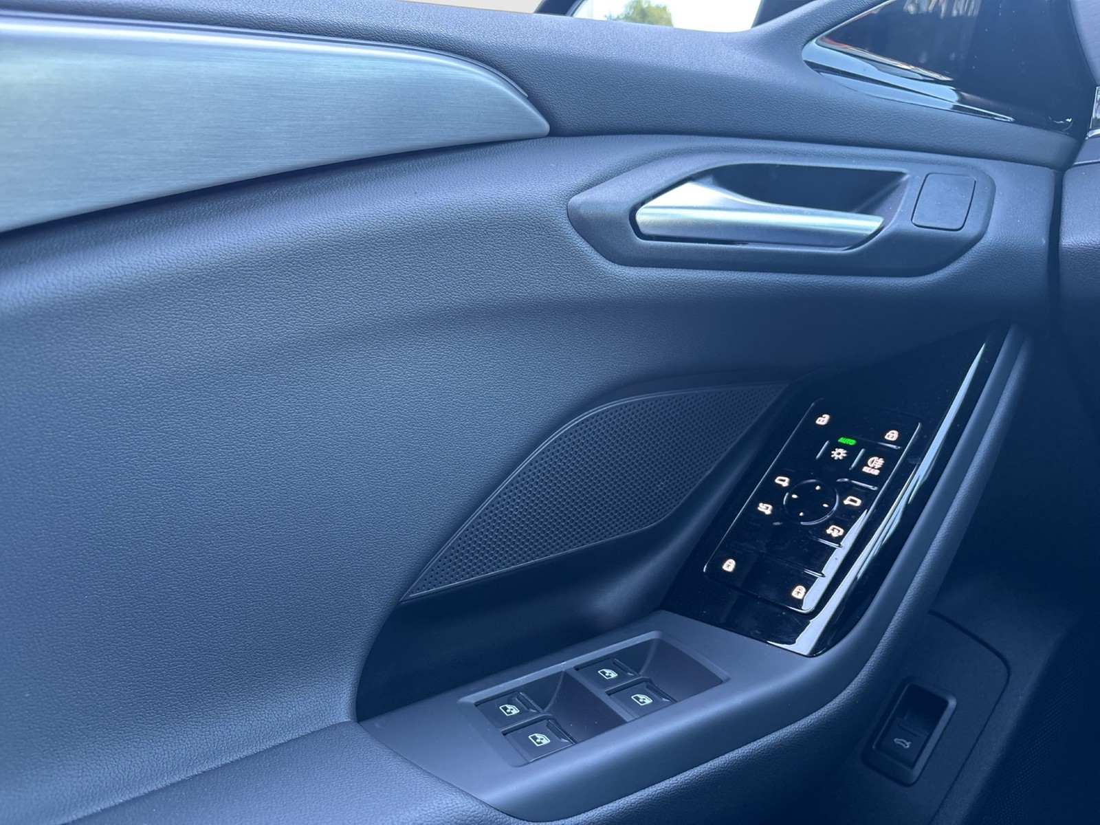 Audi A6 e-tron Avant performance advanced CAM LM19