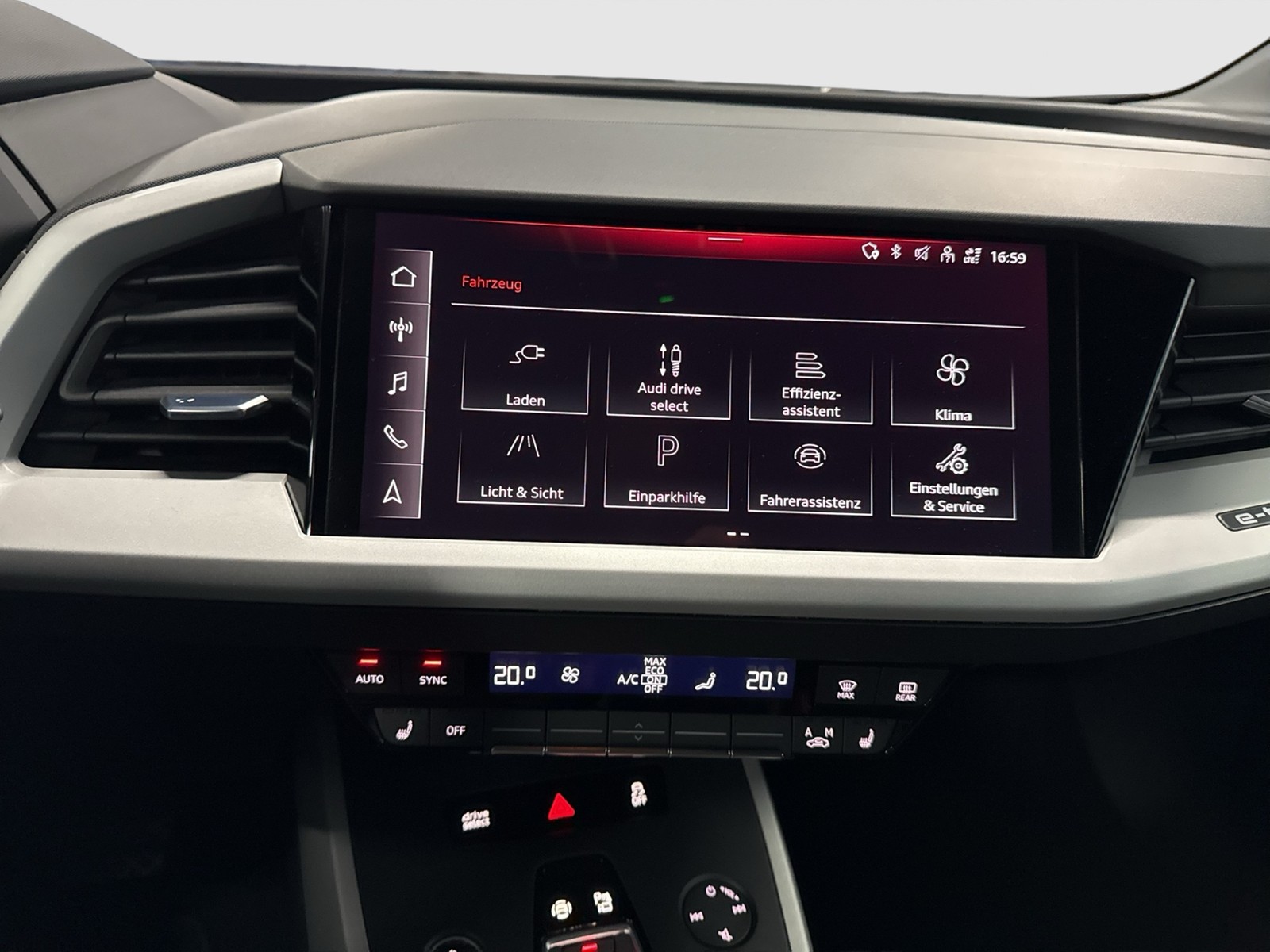 Audi Q4 e-tron Sportback 40 NAVI SITZHEIZ KAMERA ALU20