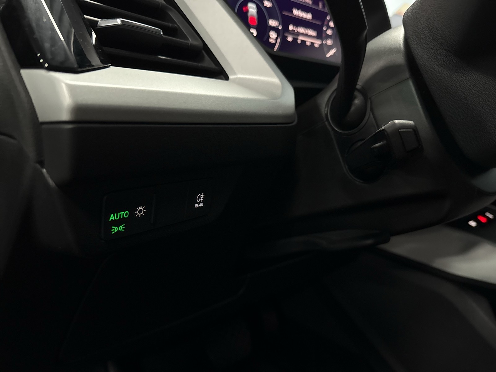 Audi Q4 e-tron Sportback 40 NAVI SITZHEIZ KAMERA ALU20