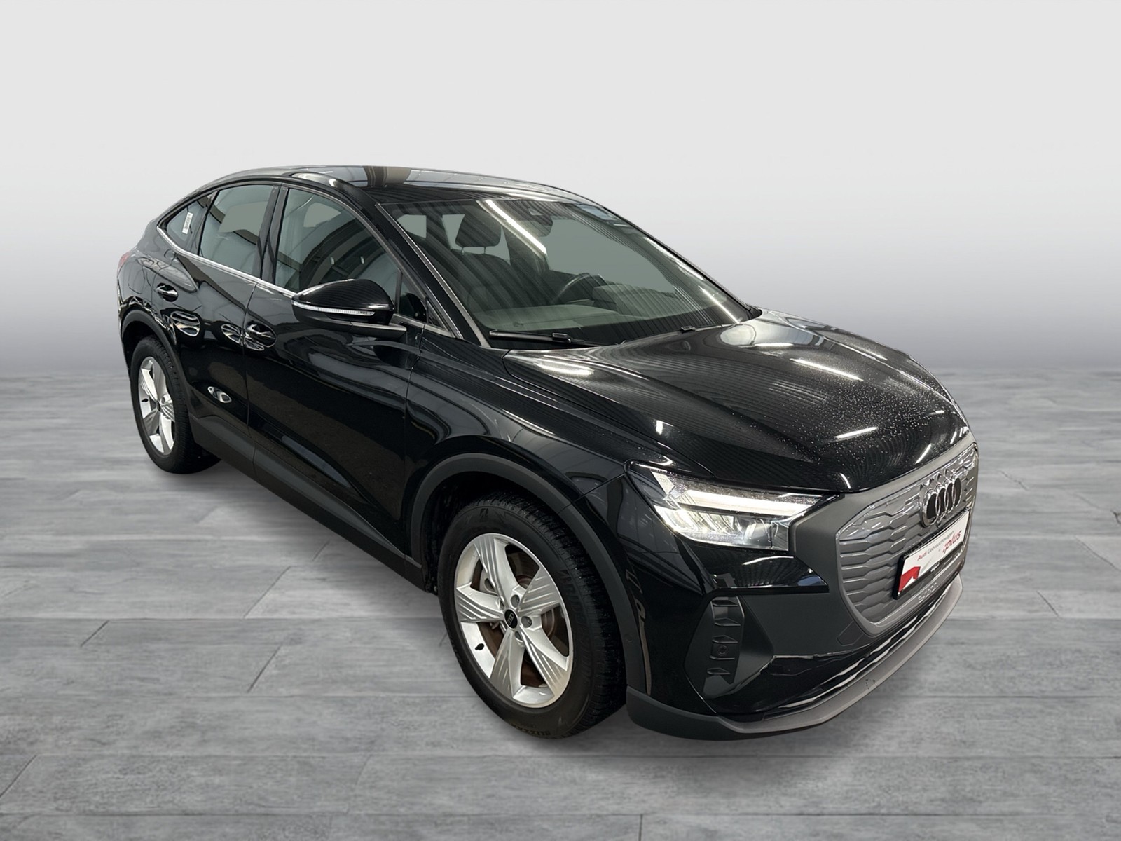 Audi Q4 e-tron Sportback 40 NAVI SITZHEIZ KAMERA ALU20