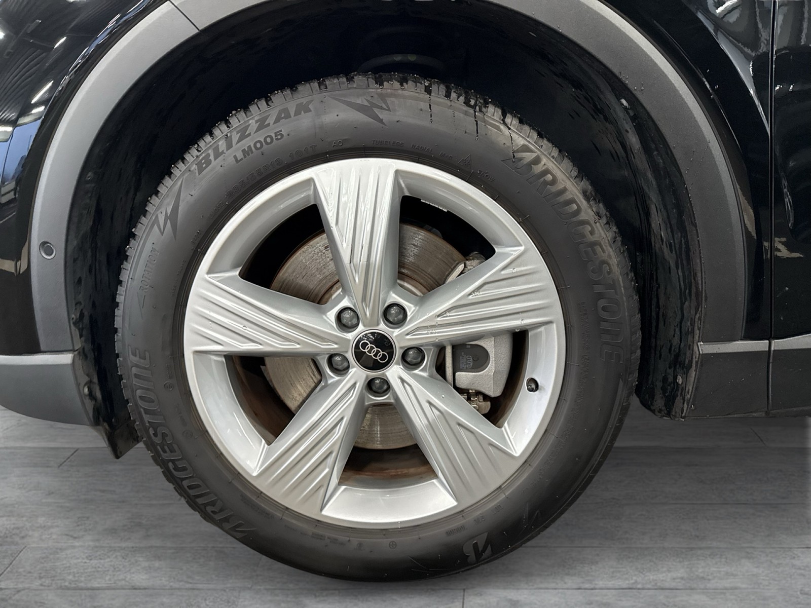 Audi Q4 e-tron Sportback 40 NAVI SITZHEIZ KAMERA ALU20