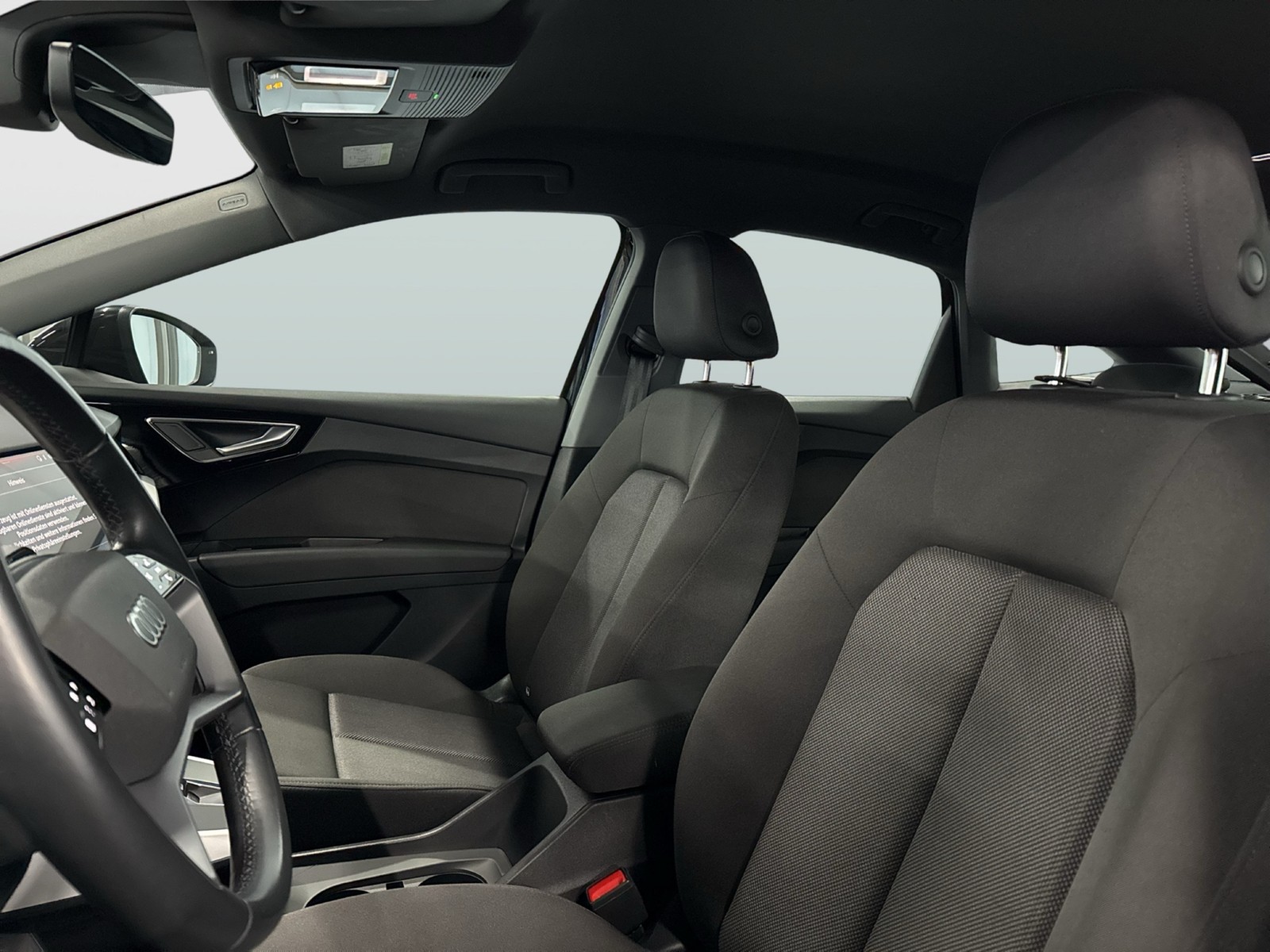 Audi Q4 e-tron Sportback 40 NAVI SITZHEIZ KAMERA ALU20