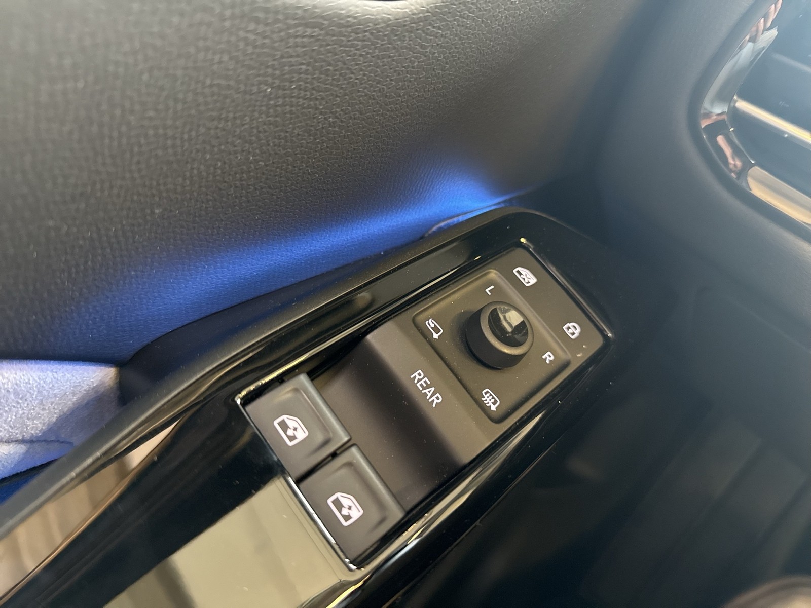 Volkswagen ID.3 Pro MOVE CAM ACC LM19 NAVI CARPLAY SITZHEIZ