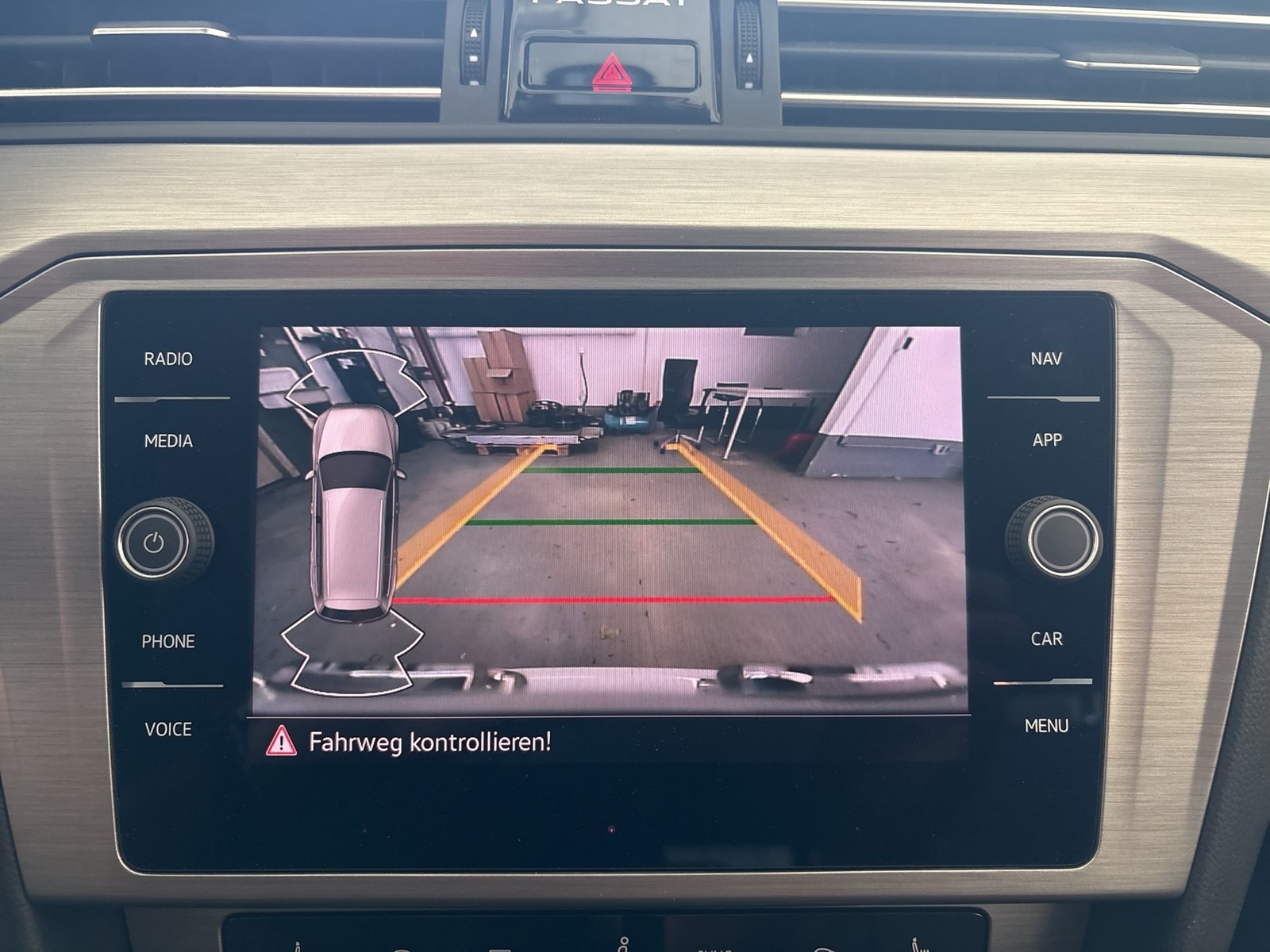 Volkswagen Passat Variant 1.5 CAM ACC NAVI CARPLAY SITZHEIZ