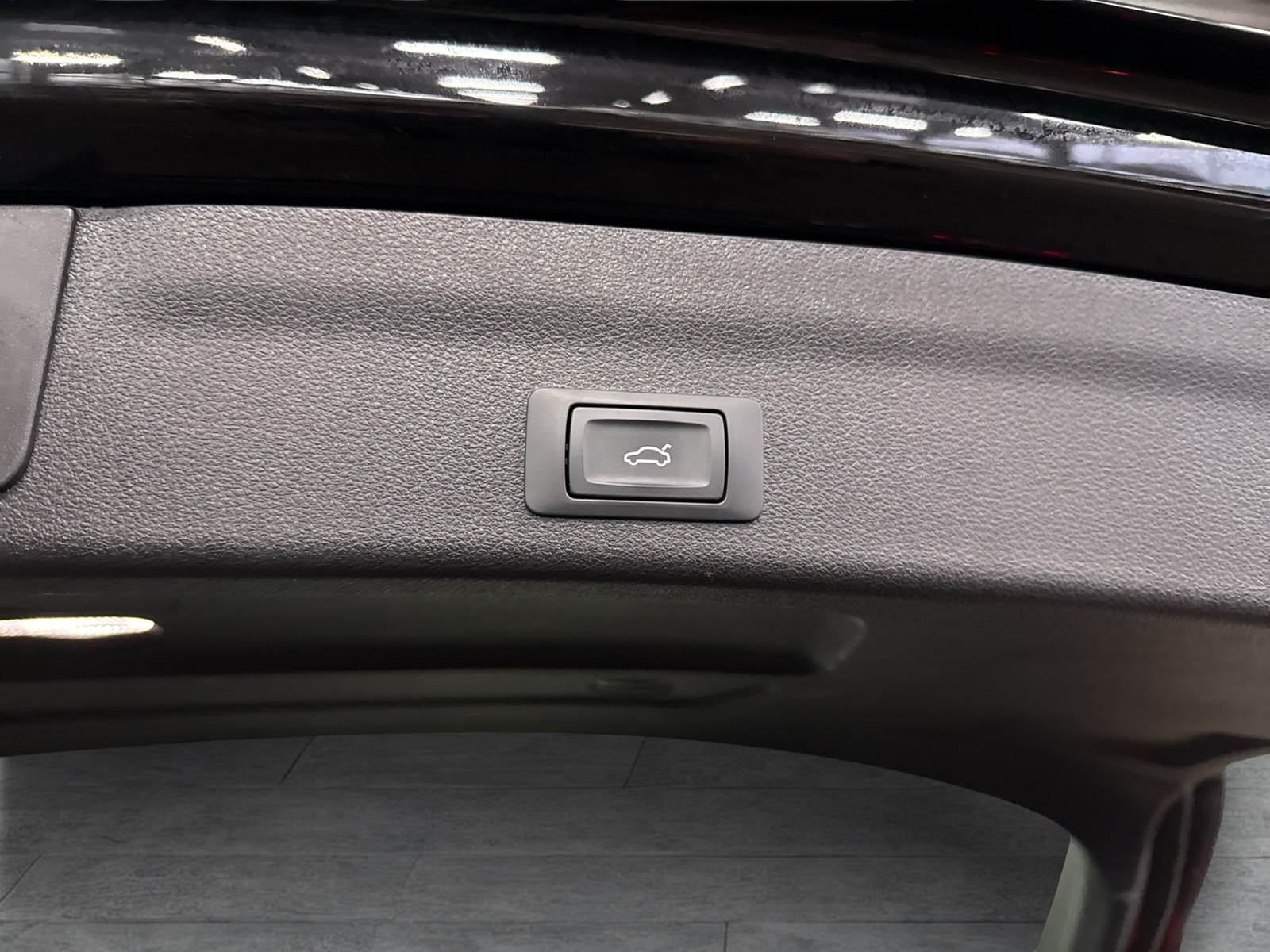 Audi A6 Avant 55 TFSI e quattro sport