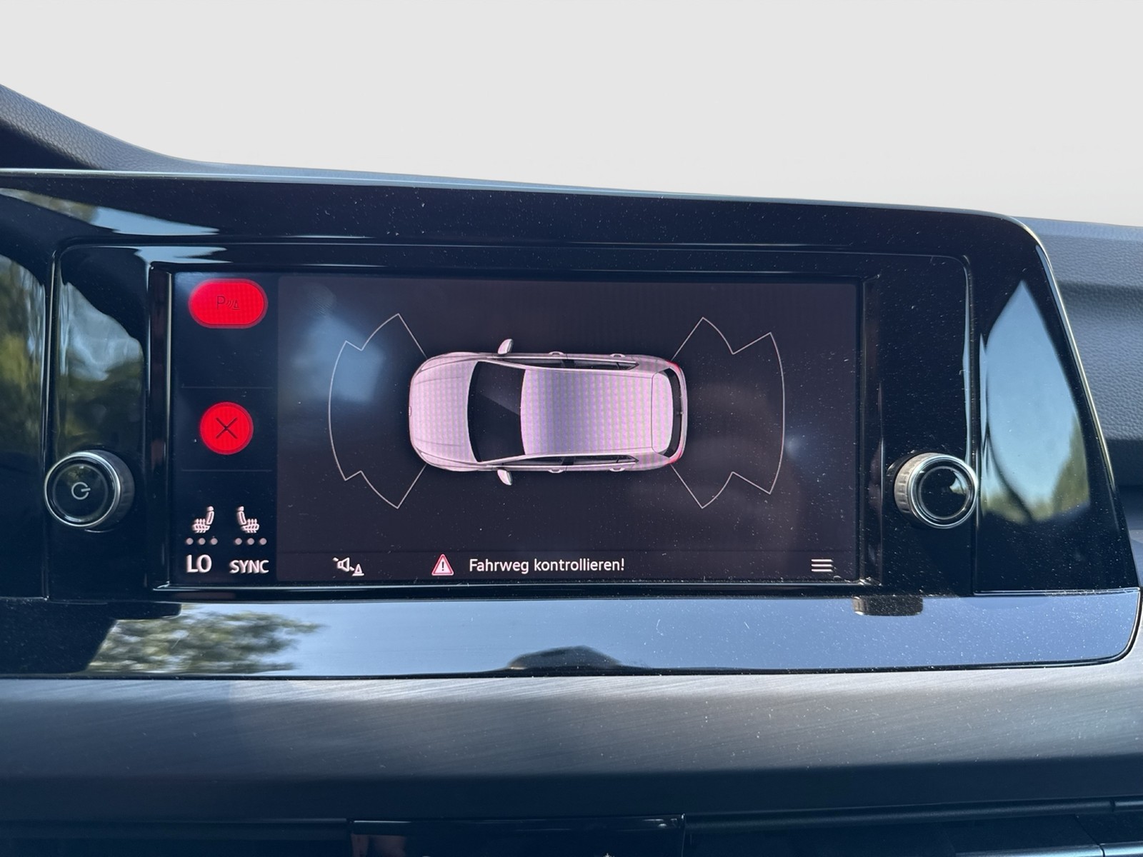Volkswagen Golf VIII 1.5 eTSI STYLE ACC LM17 CARPLAY LED+
