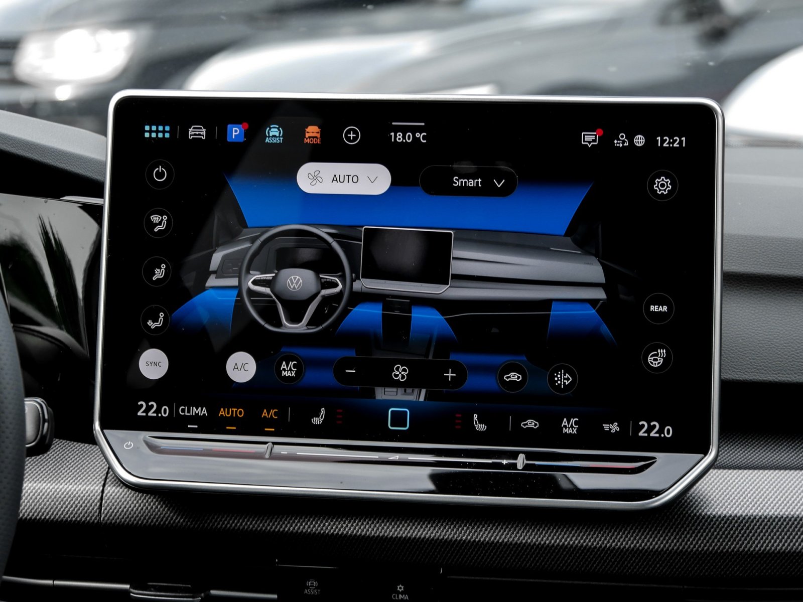 Volkswagen Golf 1.5 R-LINE DSG BLACKSTYLE MATRIXLED 360CAM