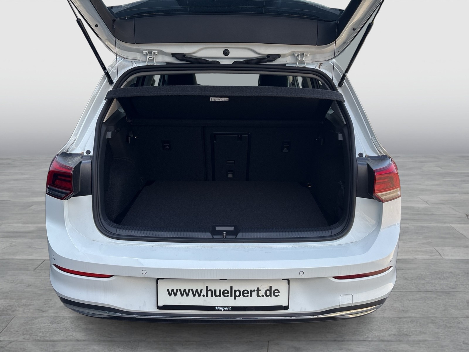 Volkswagen Golf VIII 1.0 MOVE ACC CARPLAY ALU SITZHEIZUNG
