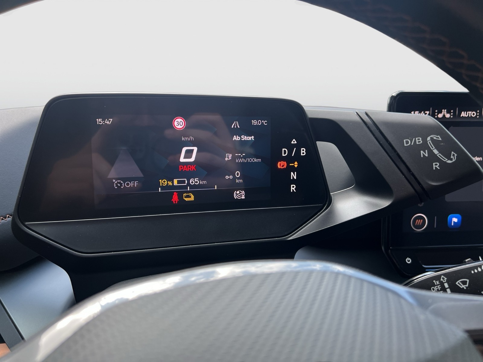 Cupra Born E-BOOST CAM ACC LM19 NAVI SITZHEIZUNG