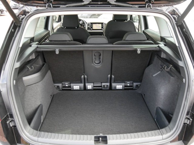 Skoda Karoq 1.5 Clever NAVI SITZHEIZ eKLAPPE KAMERA