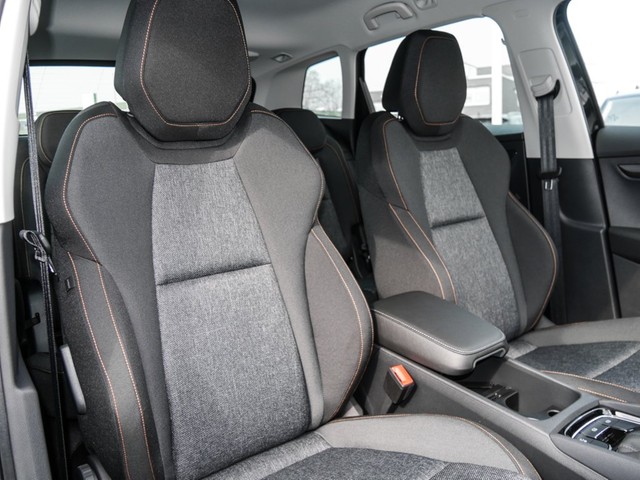 Skoda Karoq 1.5 Clever NAVI SITZHEIZ eKLAPPE KAMERA