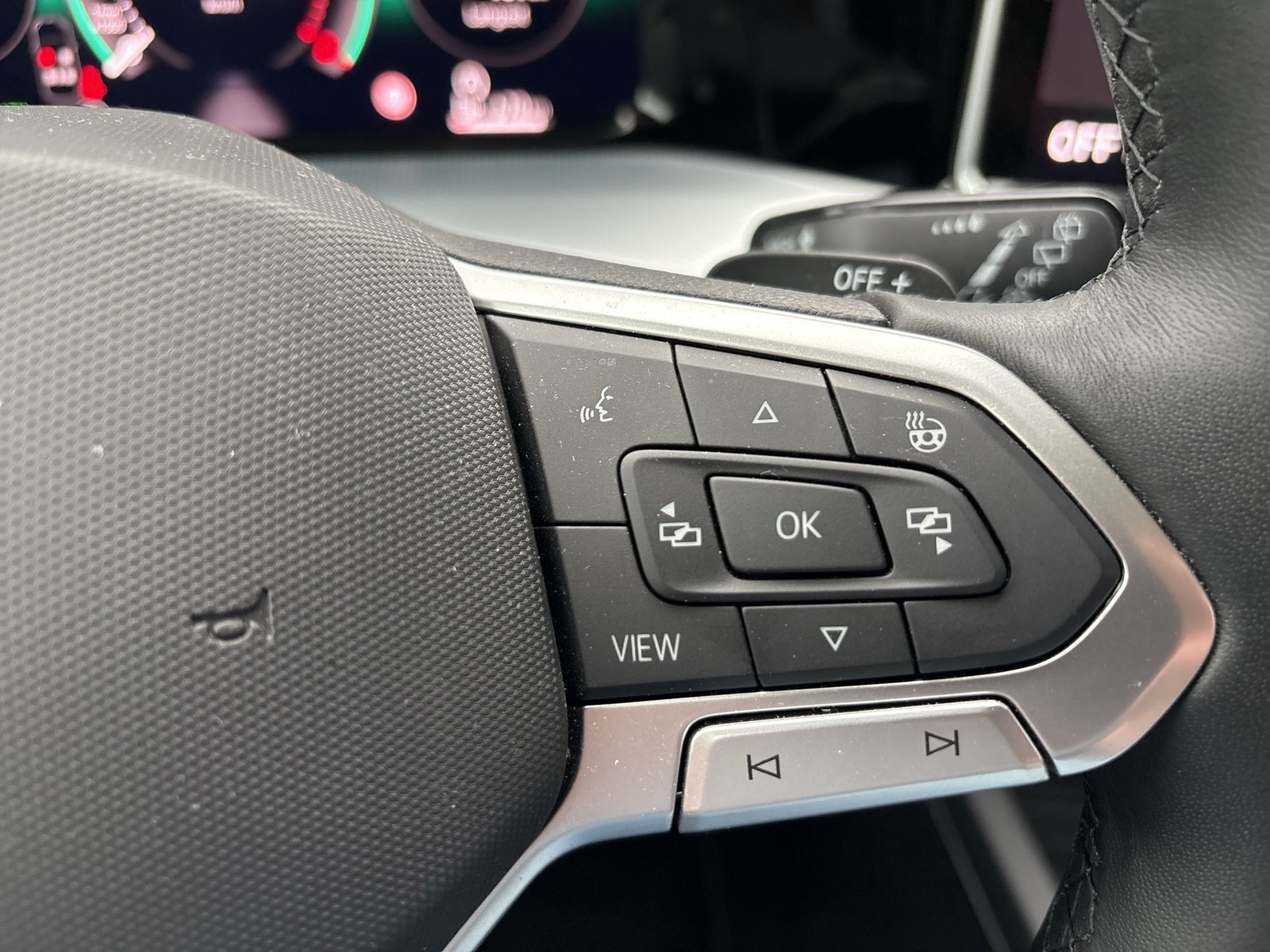 Volkswagen Golf Variant VIII 1.5 eTSI GOAL AHK 360°CAM ACC