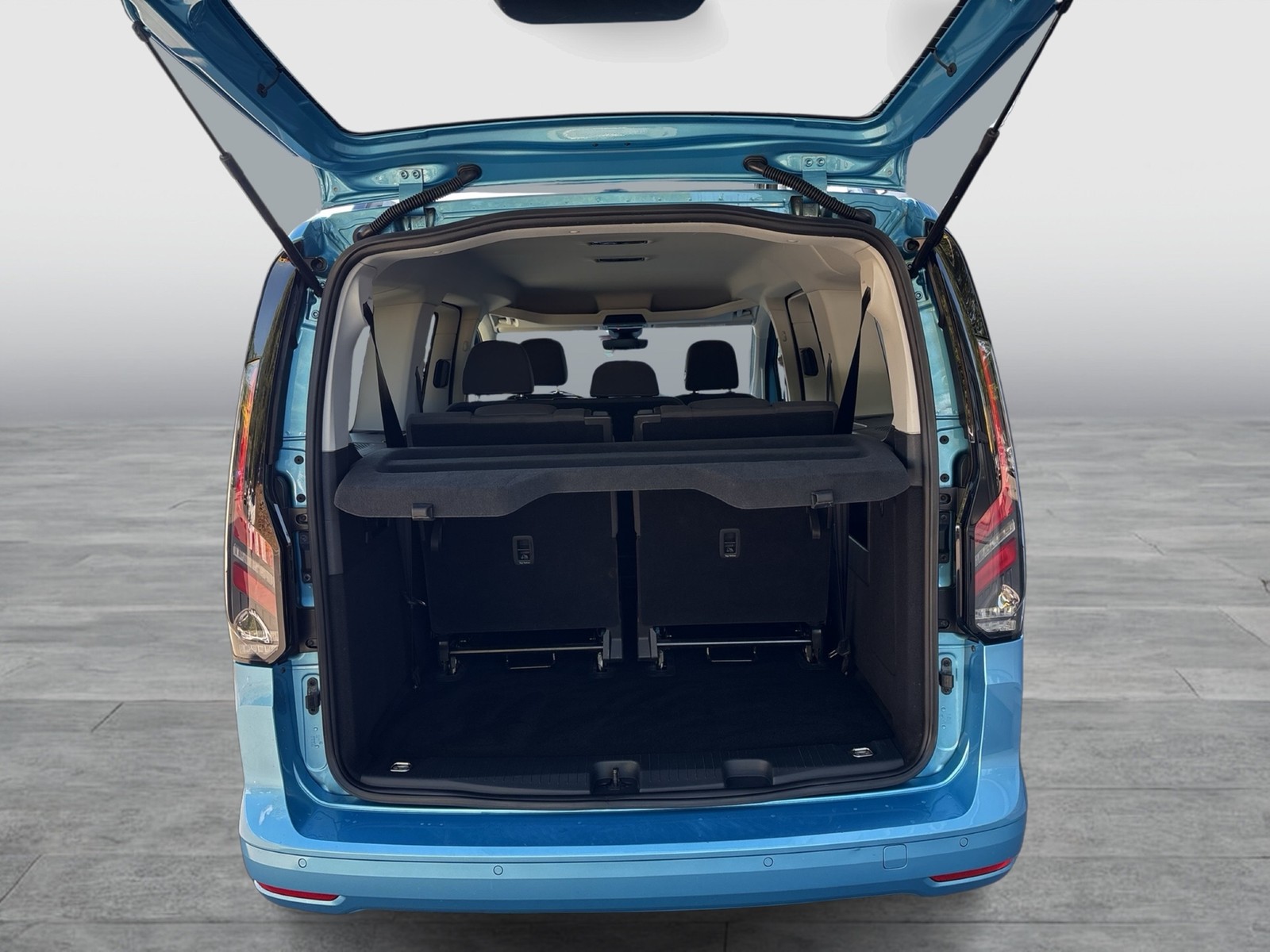 Ford Grand Tourneo Connect 2.0 TITANIUM AHK ACC NAVI