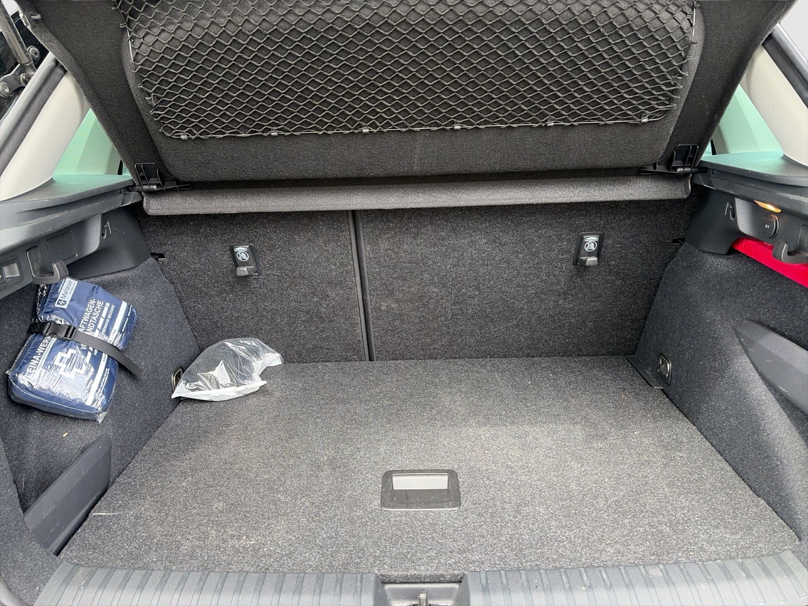 Skoda Kamiq 1.0 TOUR BLACKPACKAGE AHK CAM ACC MATRIX