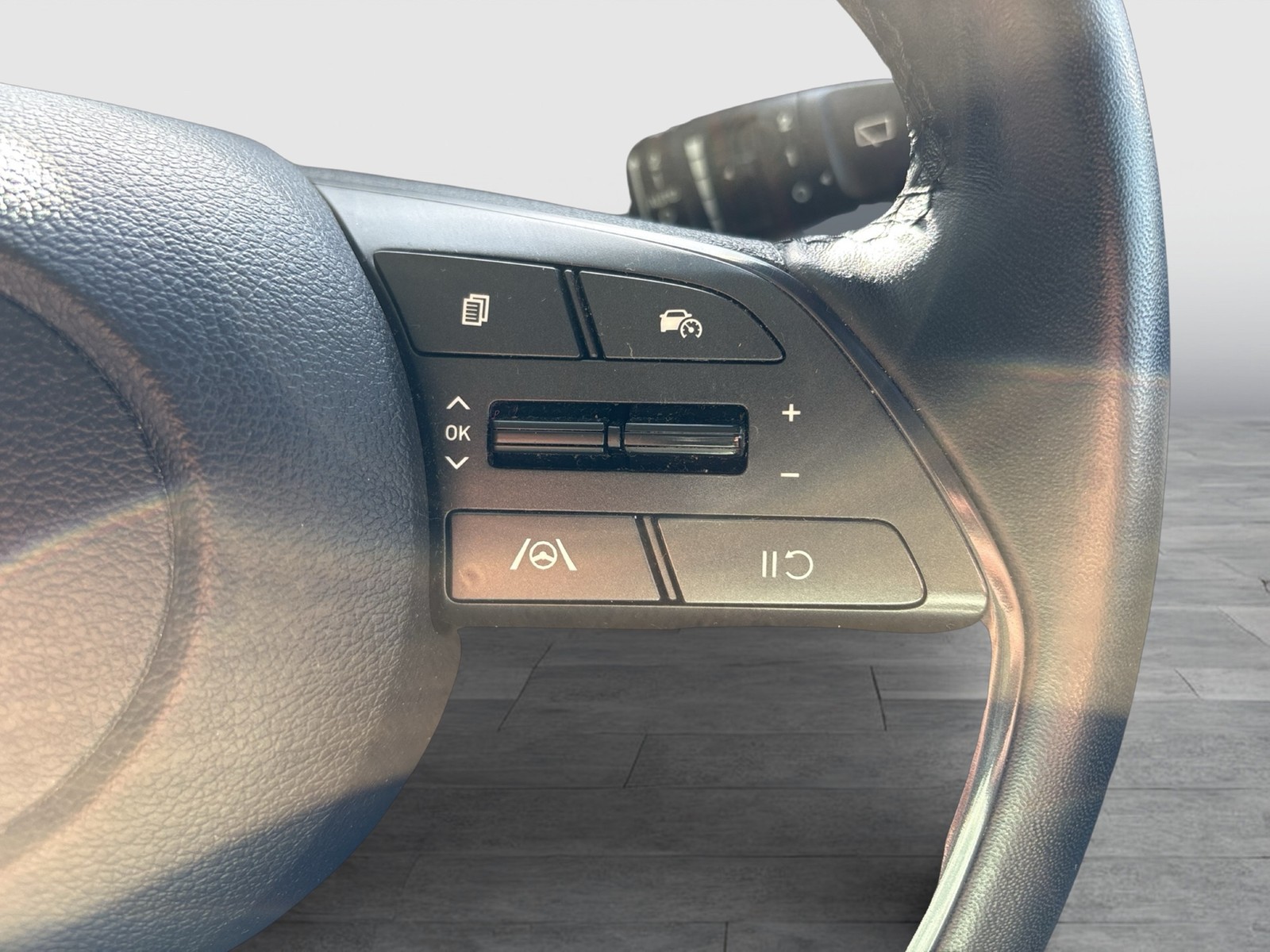 Hyundai Bayon 1.0 T-GDI Prime NAVI SITZHEIZ BOSE ALU AHK