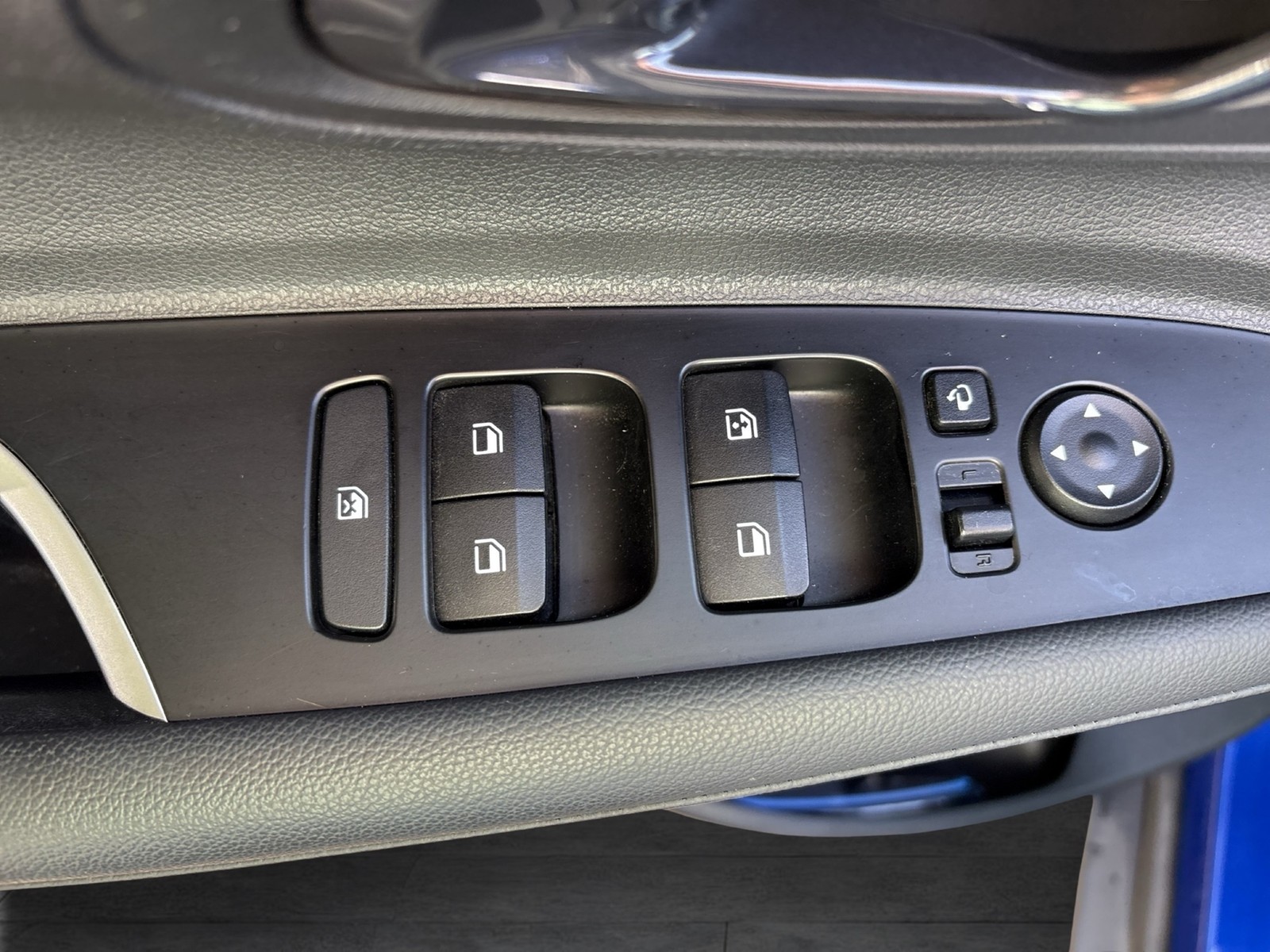 Hyundai Bayon 1.0 T-GDI Prime NAVI SITZHEIZ BOSE ALU AHK