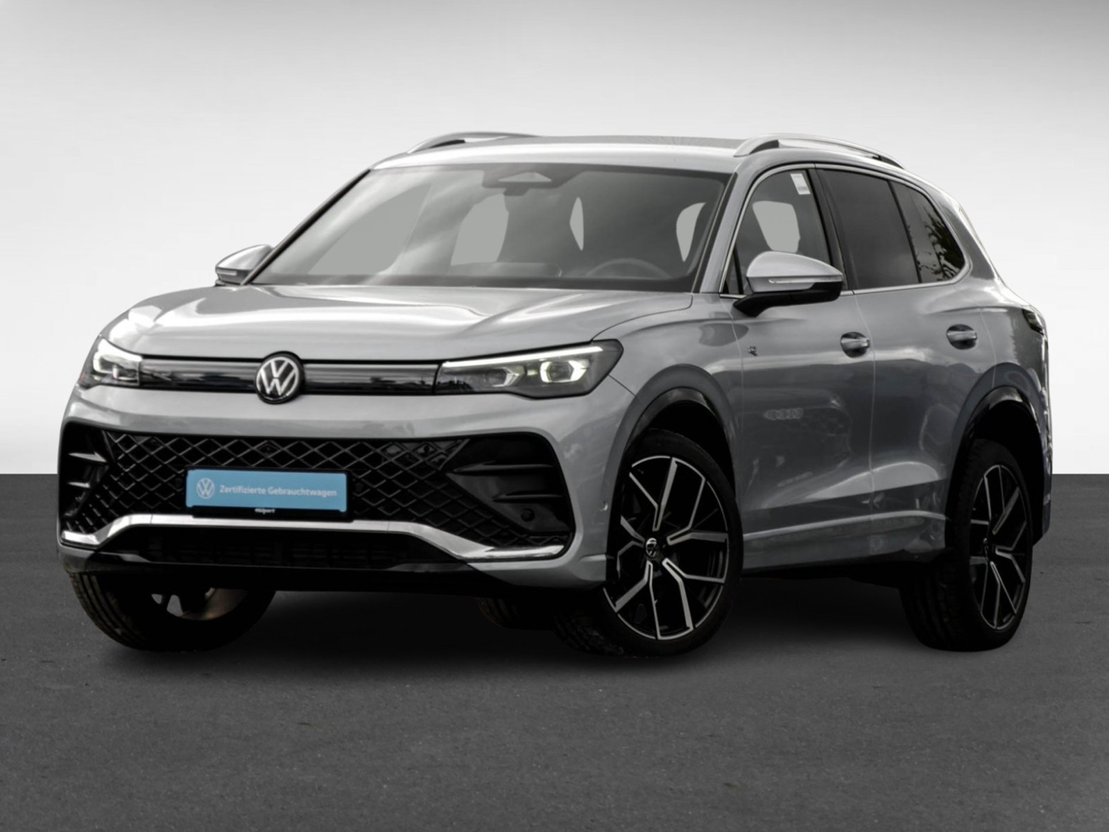 Volkswagen Tiguan 2.0 R-LINE 4X4 NEUESMODELL AHK 360CAM 20Z