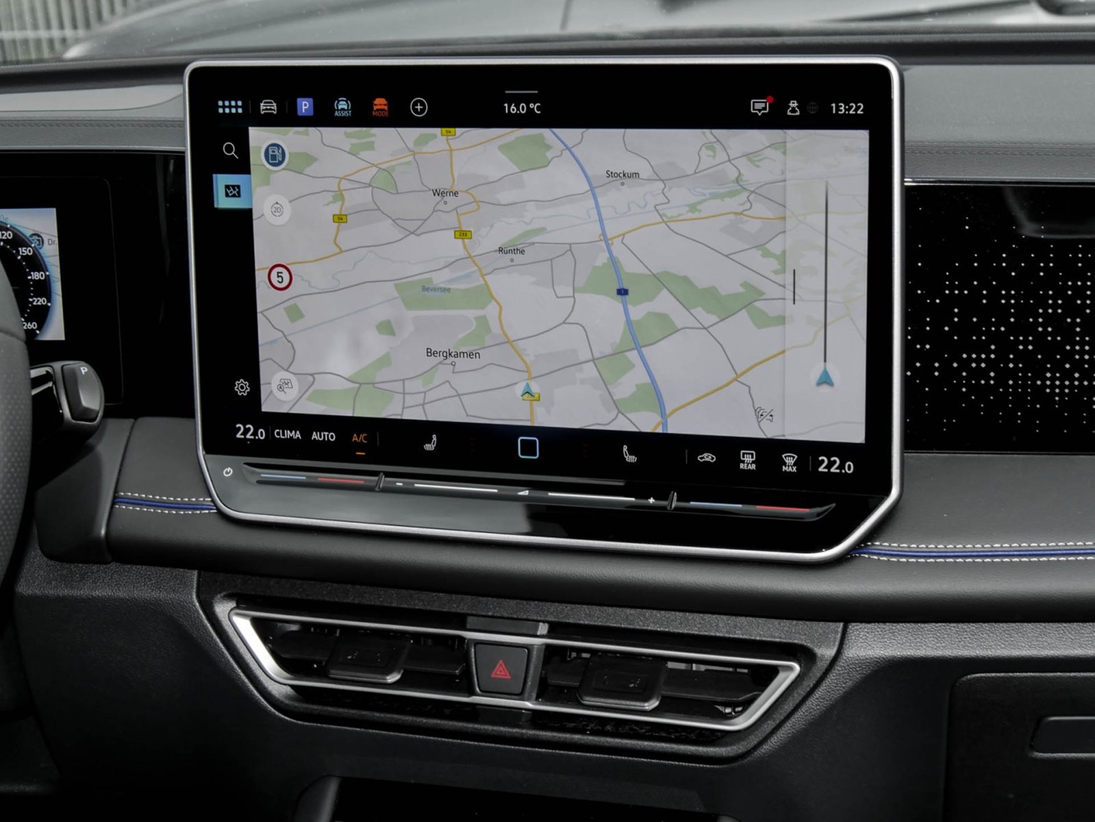 Volkswagen Tiguan 2.0 R-LINE 4X4 NEUESMODELL AHK 360CAM 20Z