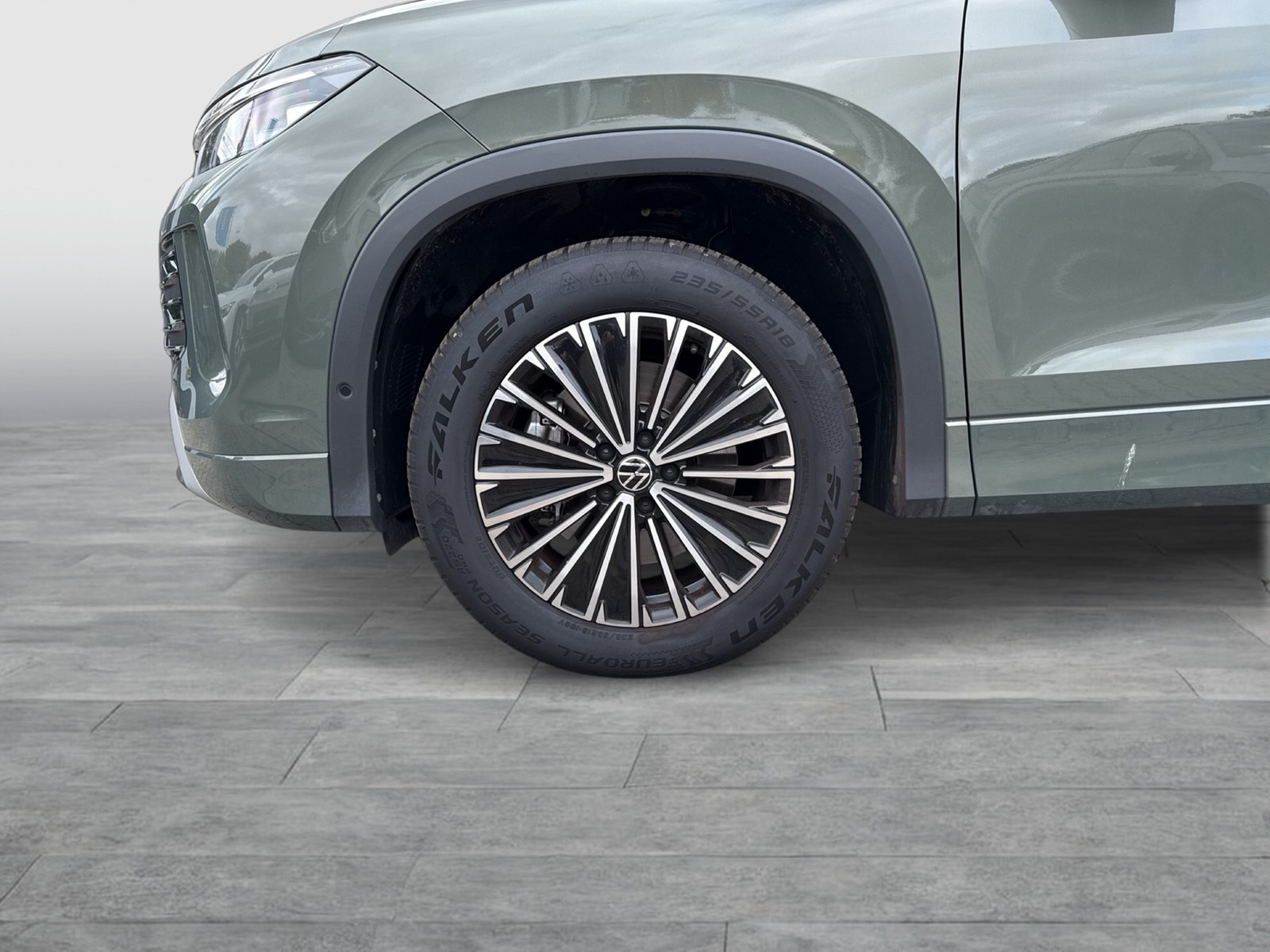 Volkswagen Tayron 2.0 ELEGANCE STANDHZ. AHK 360CAM ACC LM18